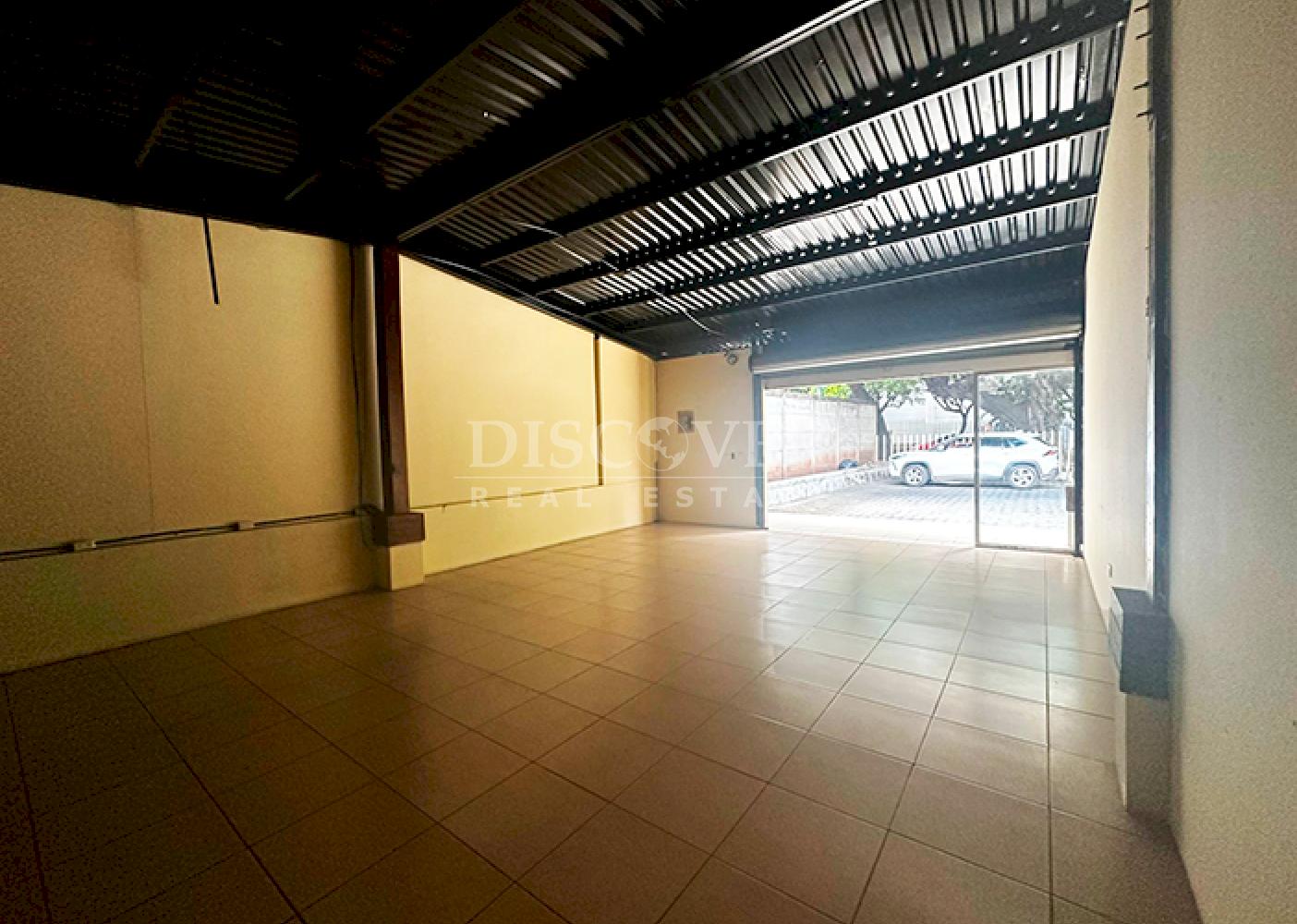  Commercial module for rent in Reparto San Juan