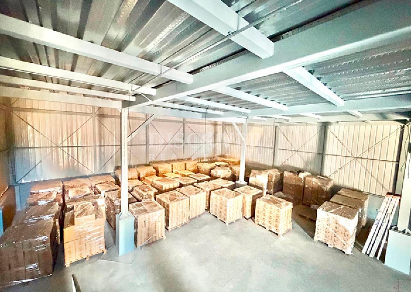  Two-story office/warehouse for rent on the road to Masaya 