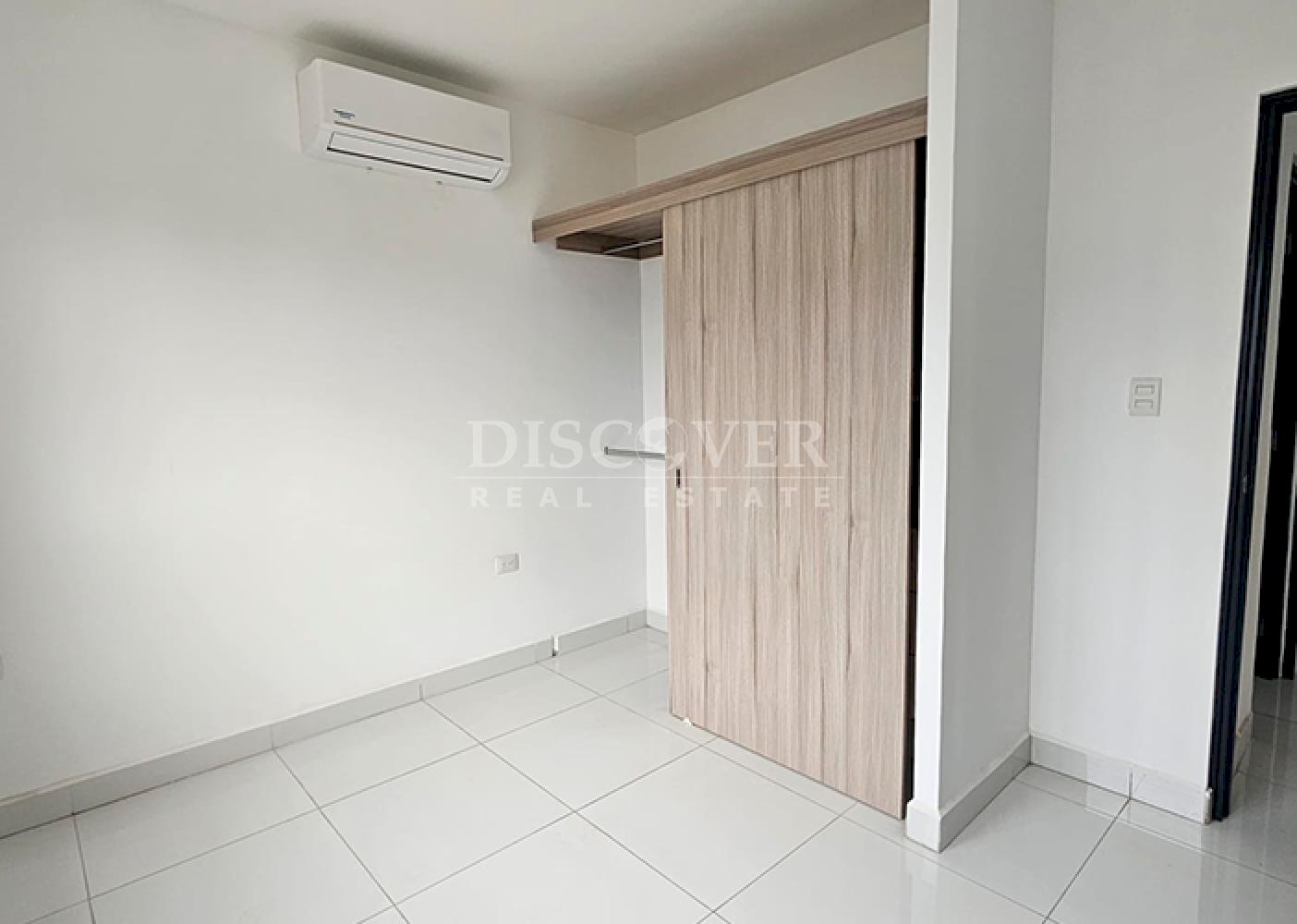  New house for rent in a private condominium in Las Colinas