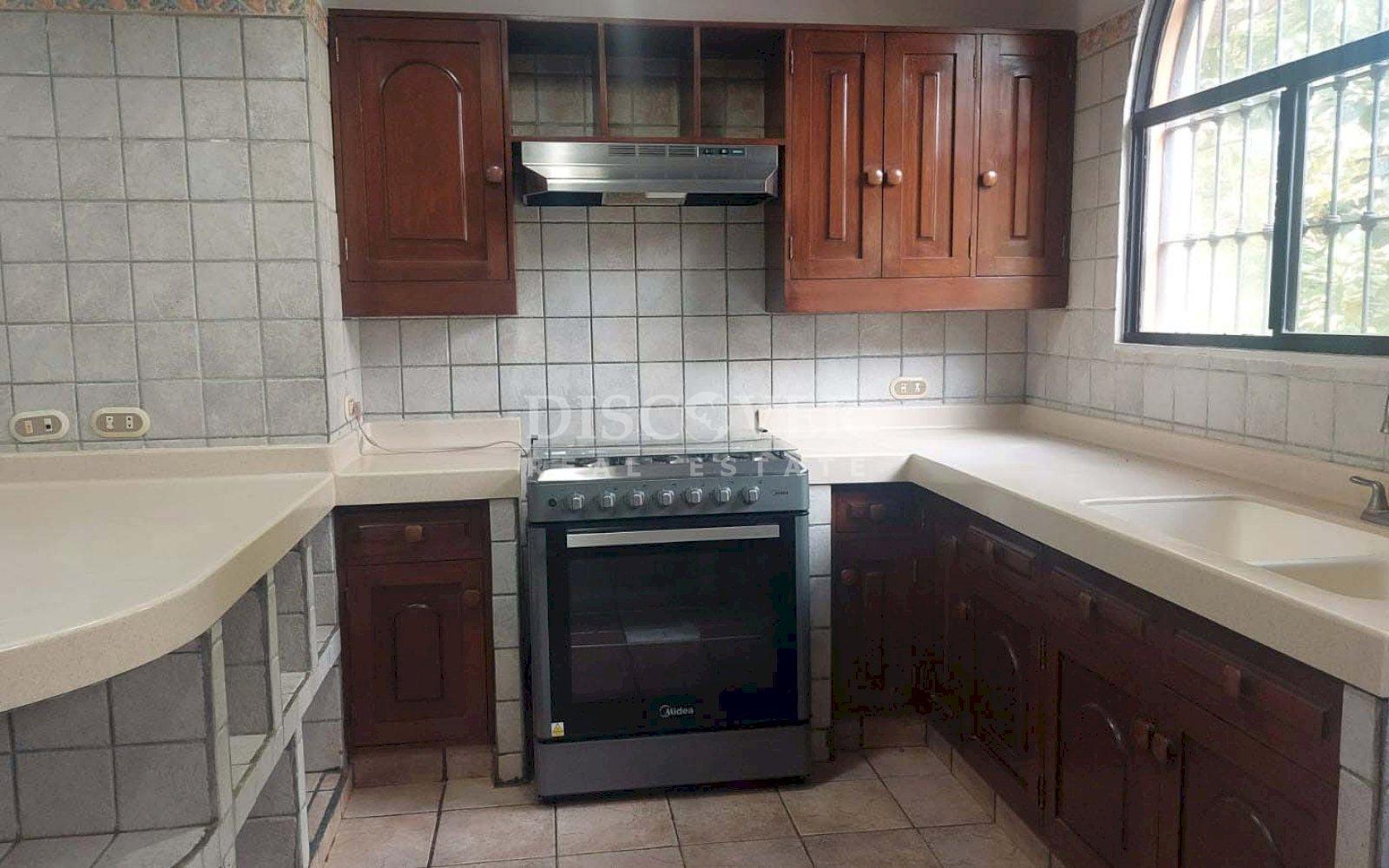  House for Sale/Rent in the Carretera Sur Residential area