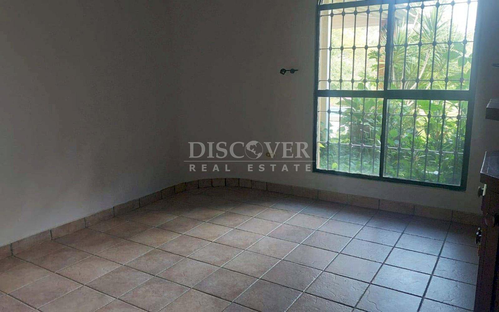  House for Sale/Rent in the Carretera Sur Residential area