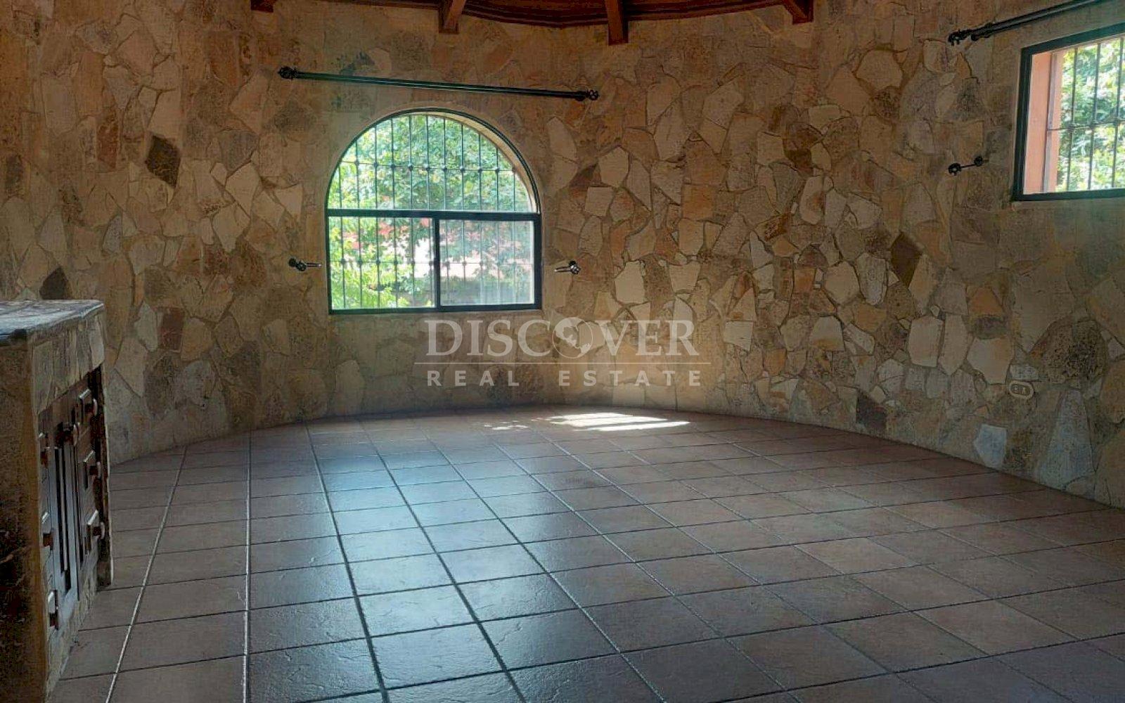  House for Sale/Rent in the Carretera Sur Residential area