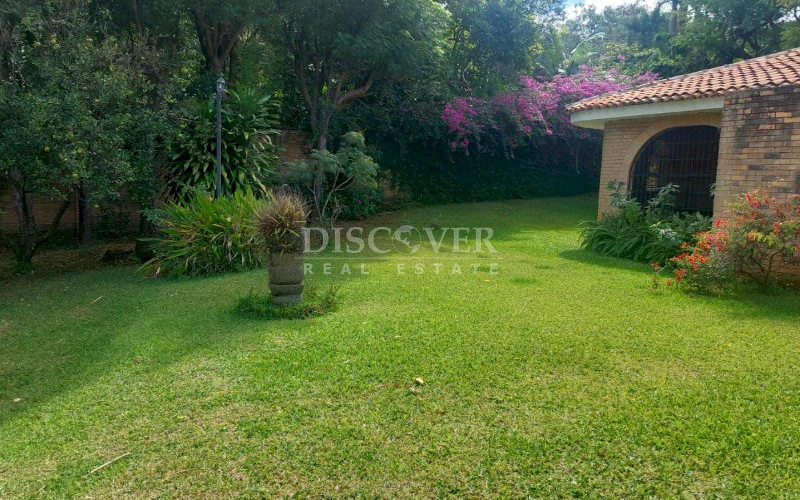  House for Sale/Rent in the Carretera Sur Residential area