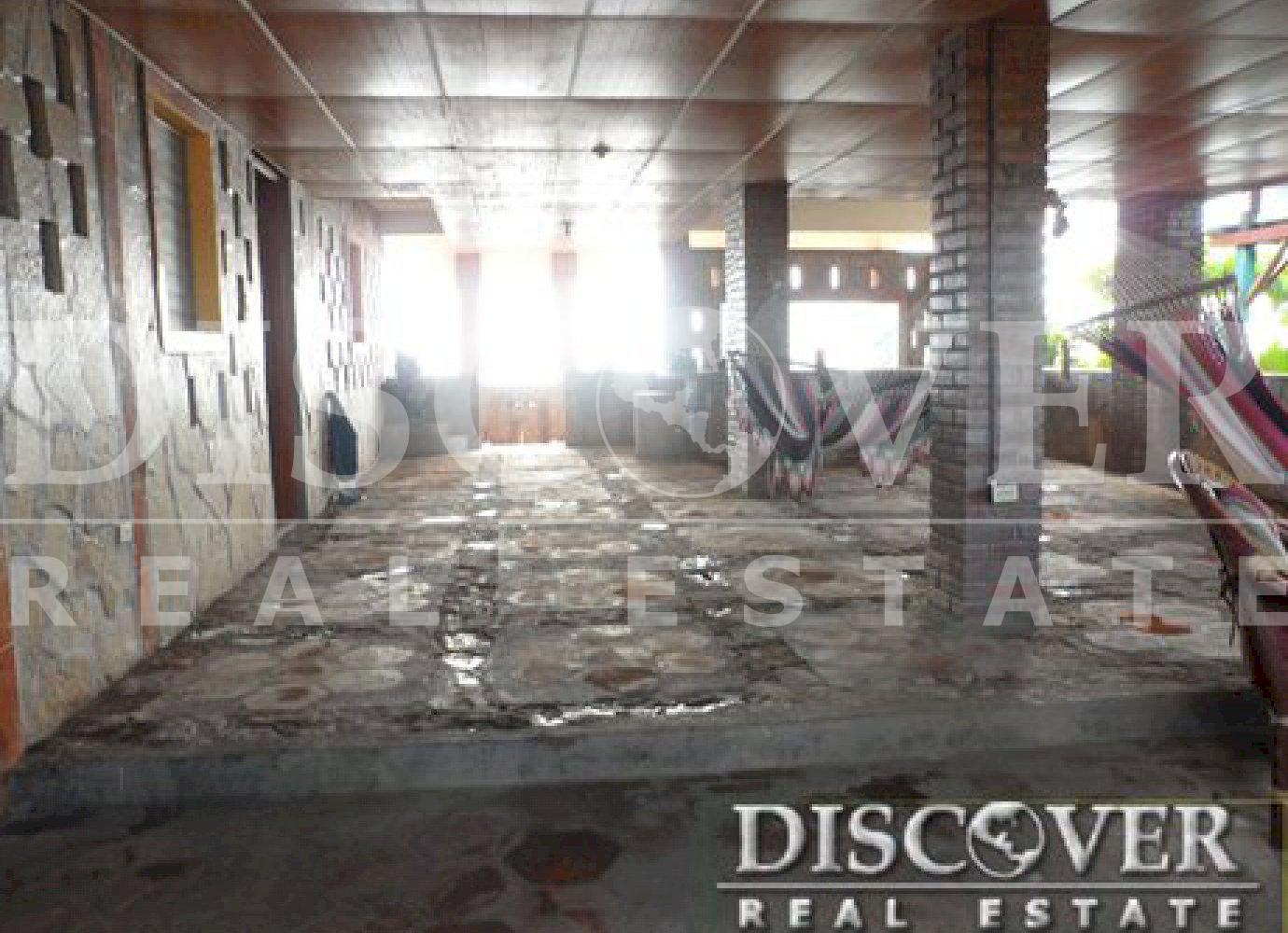 https://images.discovernica.com/propiedad/1600/ID_6893_CASA.PLAYA.MIRAMAR.LEON.NICARAGUA_1_.jpg