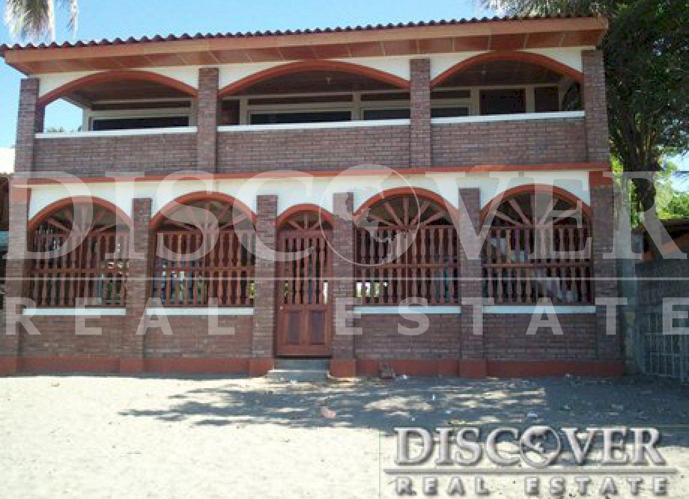 https://images.discovernica.com/propiedad/1600/ID_6893_CASA.PLAYA.MIRAMAR.LEON.NICARAGUA_2_.jpg