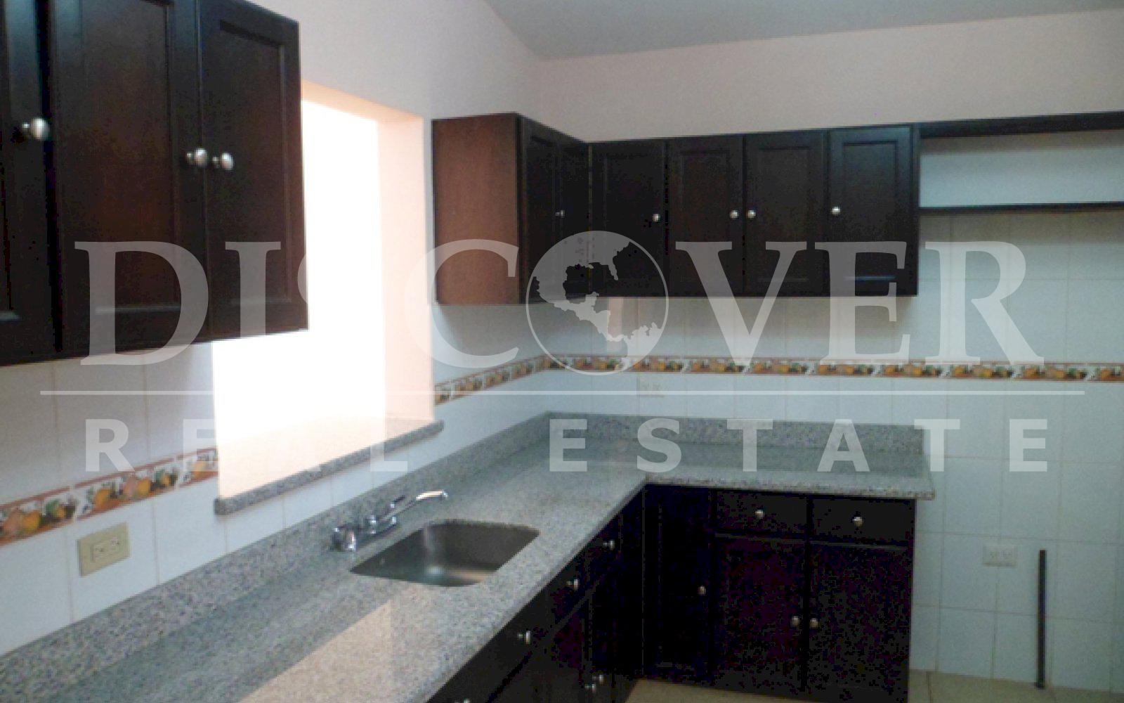  House for Rent in Lomas del Valle Residential, Managua ID 8574