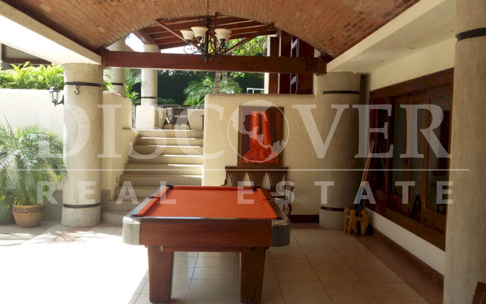 https://images.discovernica.com/propiedad/1600/ID_8739_CASA.VENTA.ALQUILER.SANTODOMINGO_11_.jpg