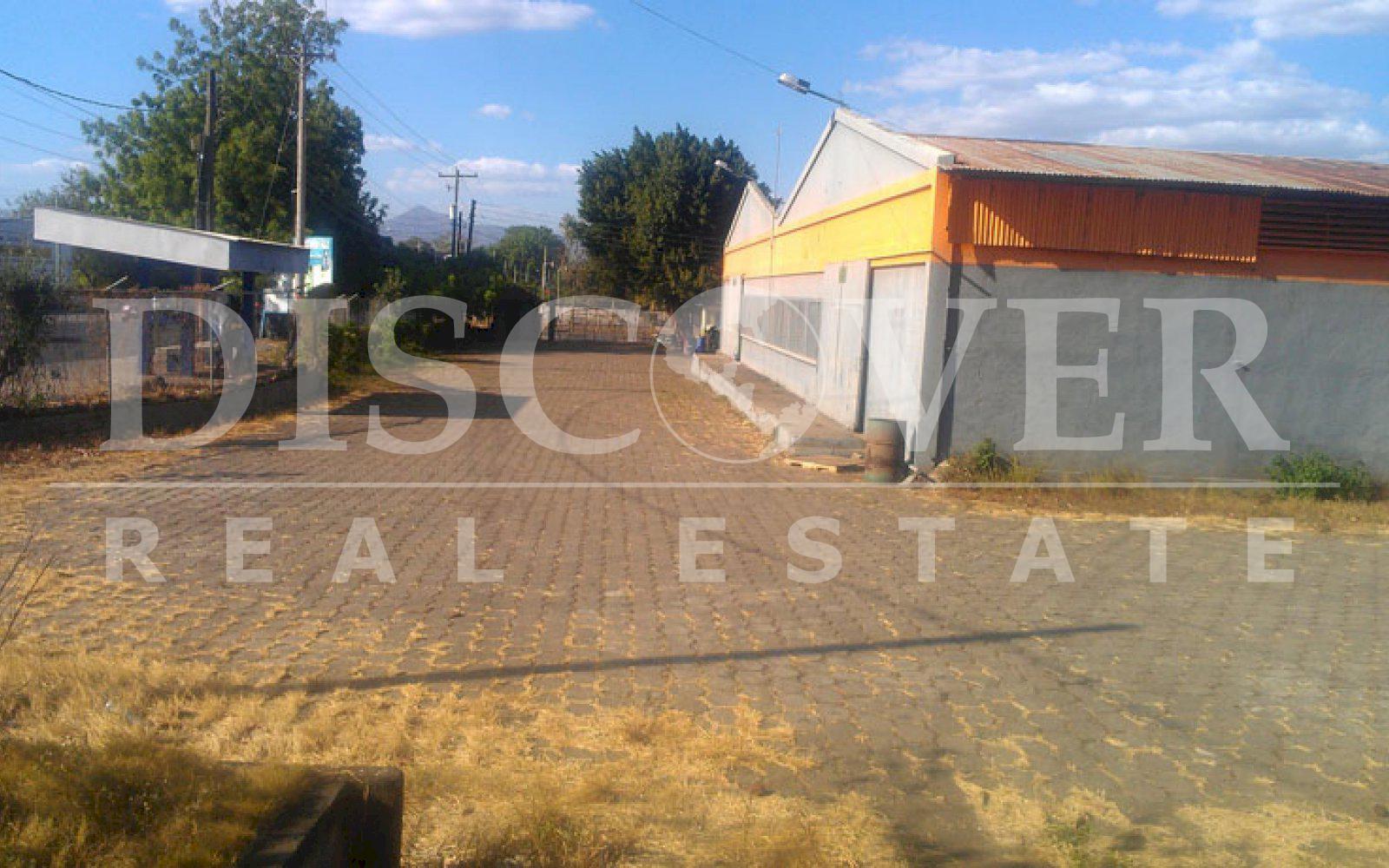 https://images.discovernica.com/propiedad/1600/ID_8853_BODEGA_EN_ALQUILER._LEON_7_.jpg