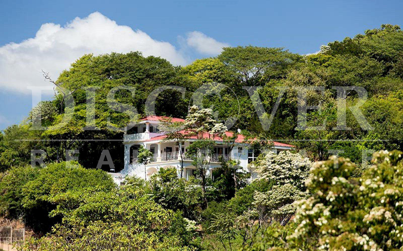 https://images.discovernica.com/propiedad/1600/ID_8941_CASA_ENSUE_O.RANCHO_SANTANA_3_.jpg