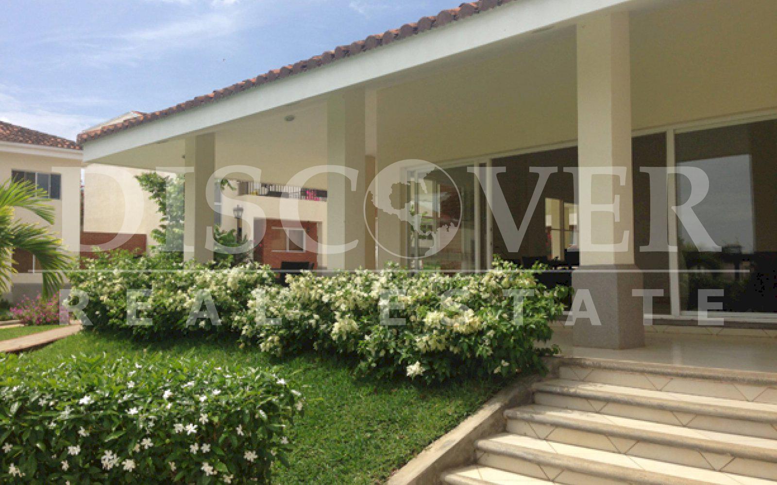  House for Rent in La Colinas