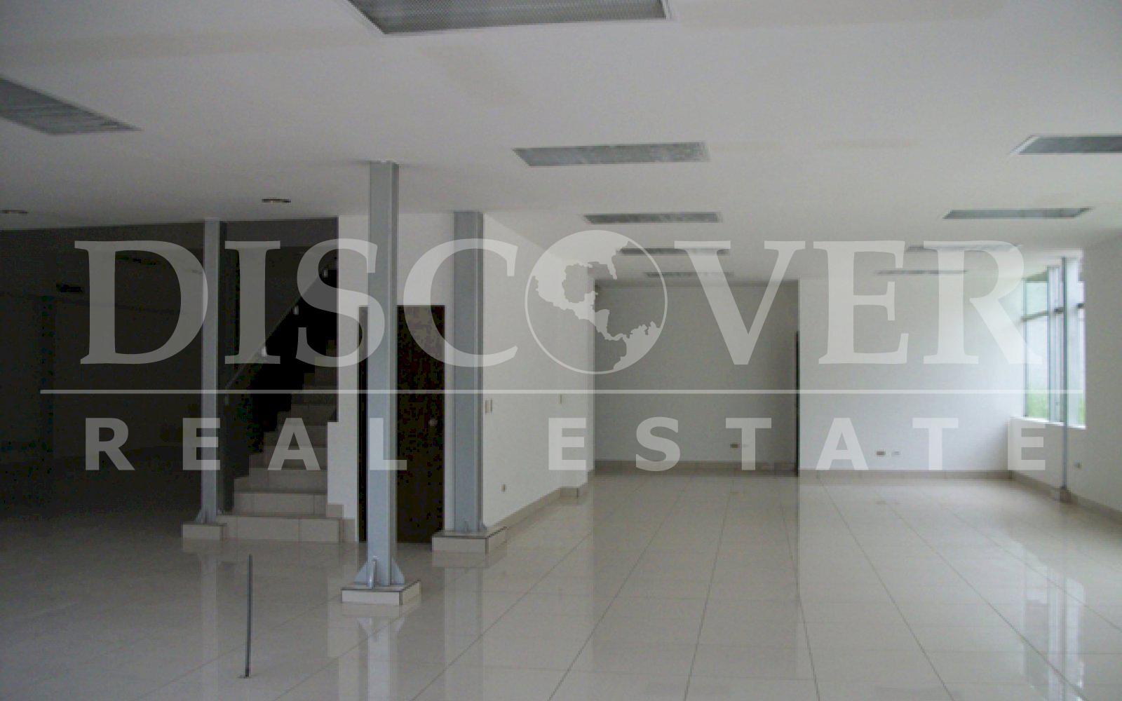 https://images.discovernica.com/propiedad/1600/ID_9066_EDIFICIO.CRISTAL.LAS_COLINAS.ALQUILER.MODERNO.MANAGUA_1_.JPG