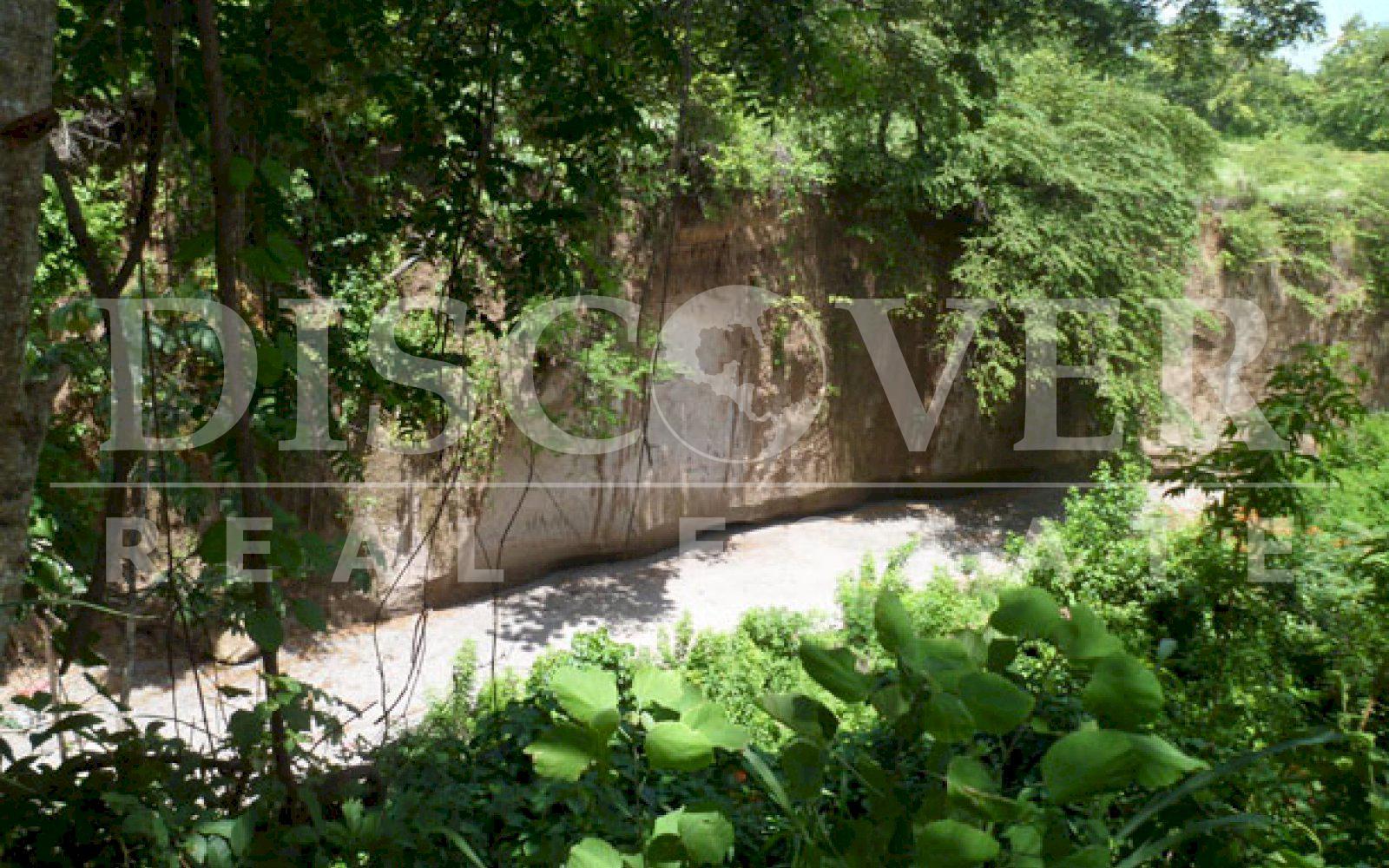 https://images.discovernica.com/propiedad/1600/ID_9127_TERRENO.DIRIOMO.VENTA.COMPRA.GRANADA_3_.JPG