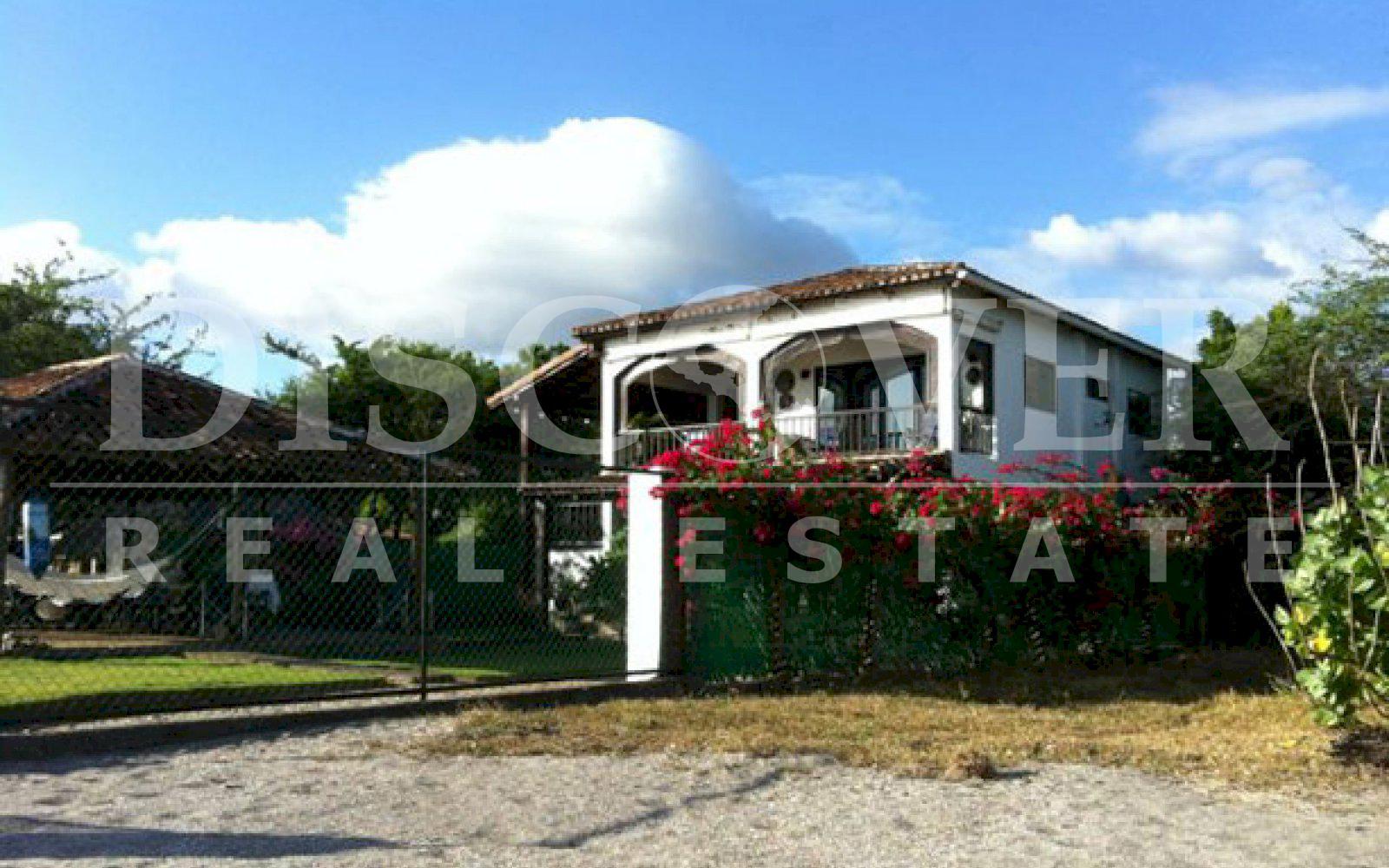 https://images.discovernica.com/propiedad/1600/ID_9152_CASA.PLAYA.VENTA.TUPILAPA.COMPRA.CARAZO_10_.jpg