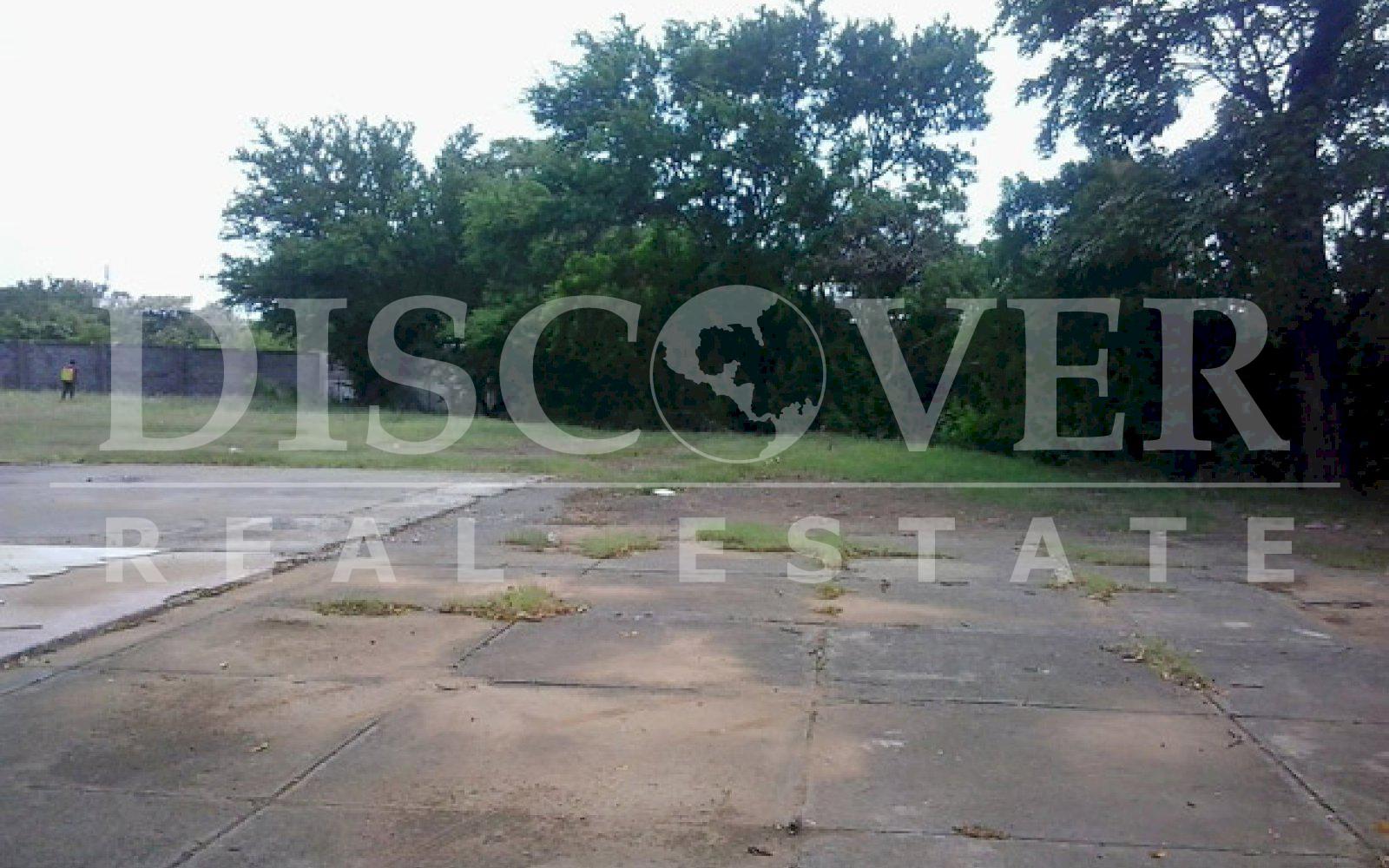 https://images.discovernica.com/propiedad/1600/ID_9181_TERRENO.REPARTO_SERRANO.ALQUILER.MANAGUA.RENTA._2_.jpg