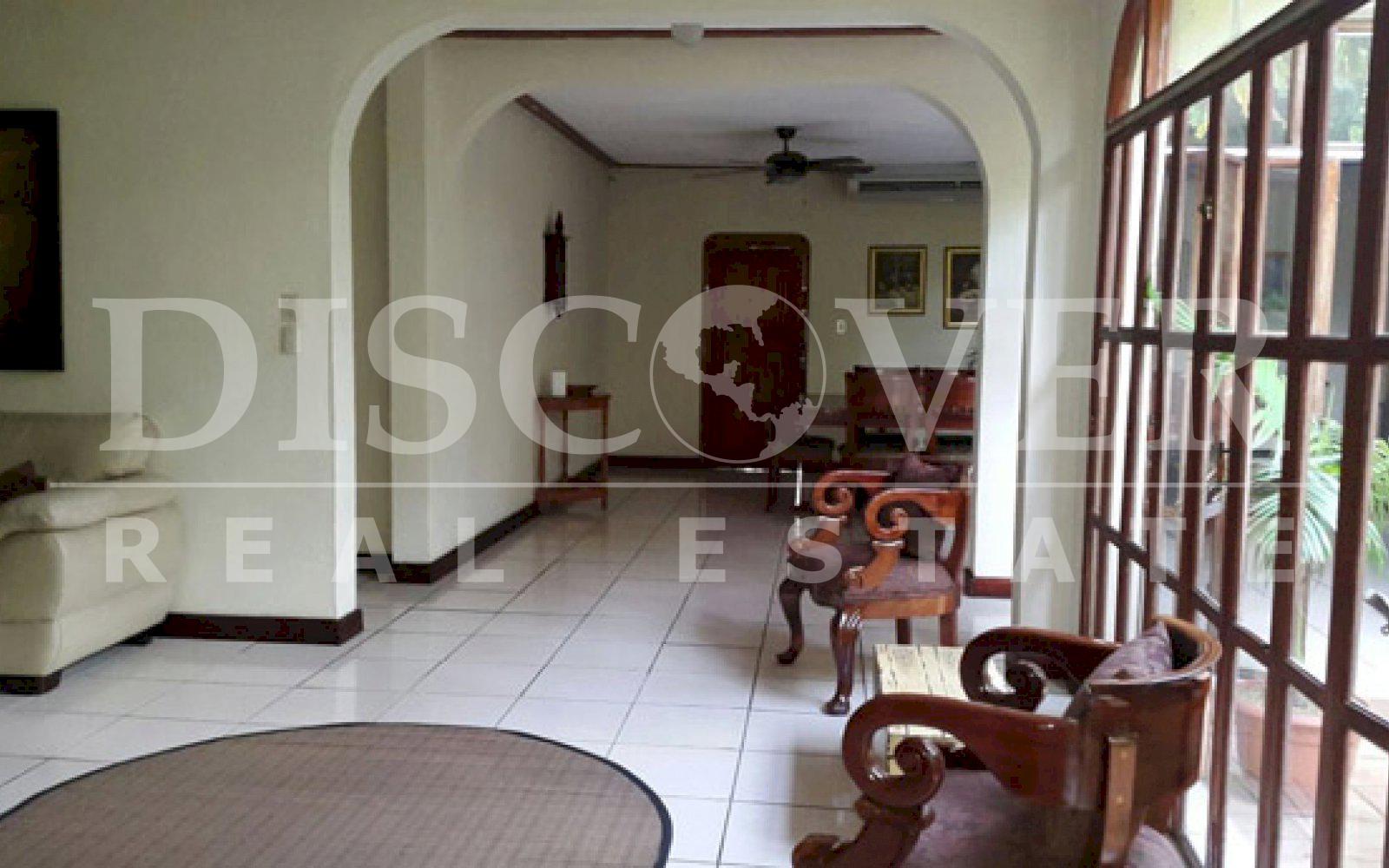 https://images.discovernica.com/propiedad/1600/ID_9187_MONTOYA._CASA._COMPRA.MANAGUA.VENTA_8_.jpg