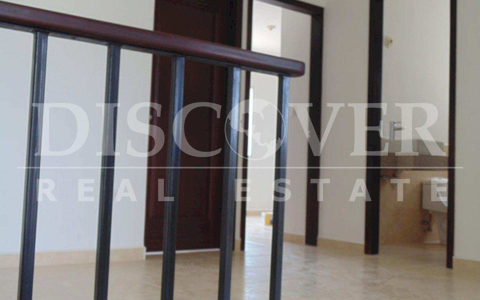  House for rent in Las Colinas.