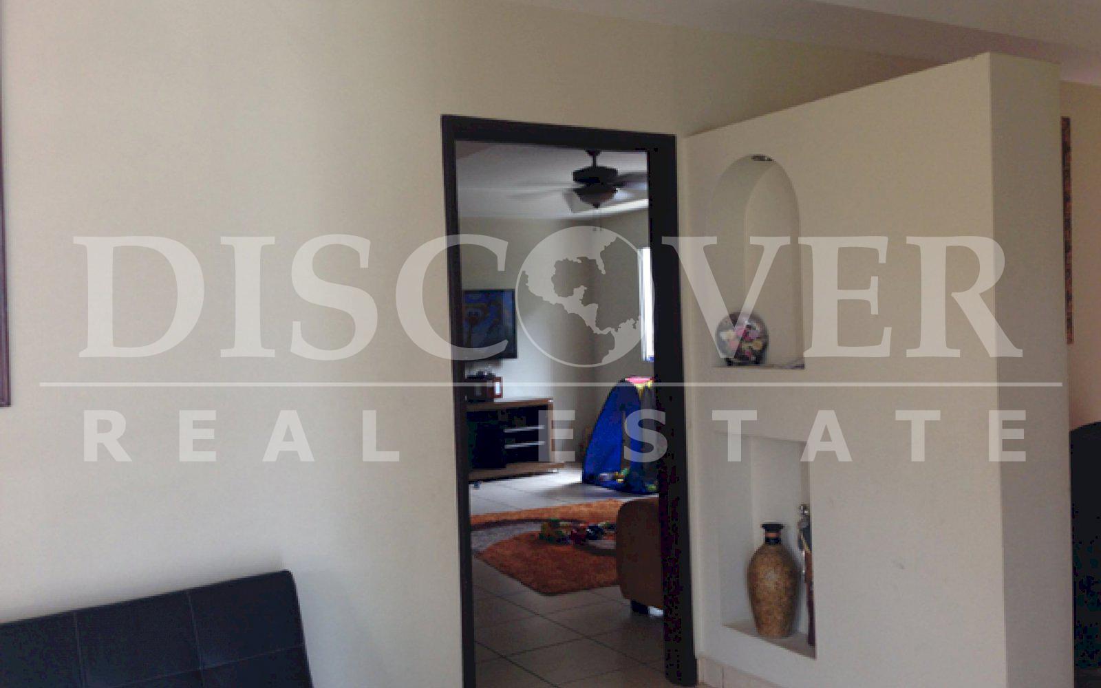 https://images.discovernica.com/propiedad/1600/ID_9292_ERMITAS_DE_ESQUIPULAS.CASA.ALQUILER.VENTA.NUEVA.HERMOSA.GRANDE.MANAGUA_8_.JPG