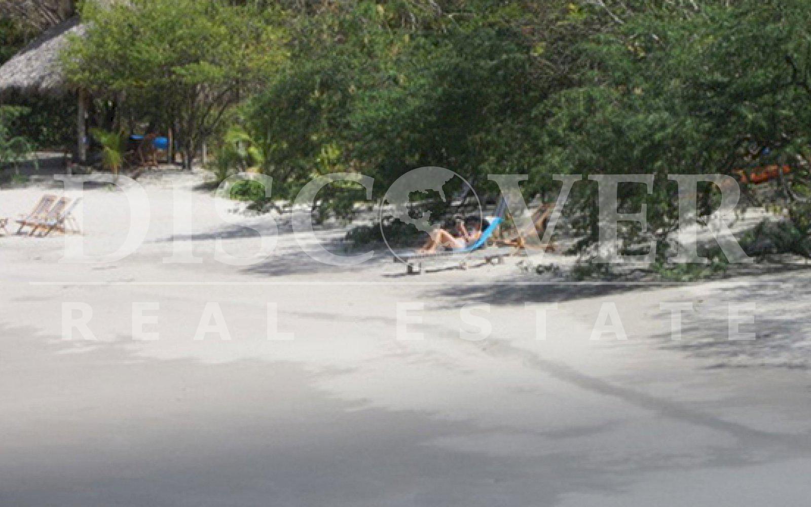 https://images.discovernica.com/propiedad/1600/ID_9309_CONDOMINIO.TOLA.TERRENOS_EN_VENTA.RIVAS.PLAYA.SURF.NICARAGUA_3_.jpg