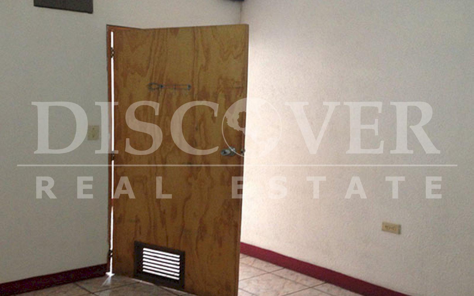 https://images.discovernica.com/propiedad/1600/ID_9356_MODULO.ALQUILER.PLAZA_ESPA_A_3_.JPG