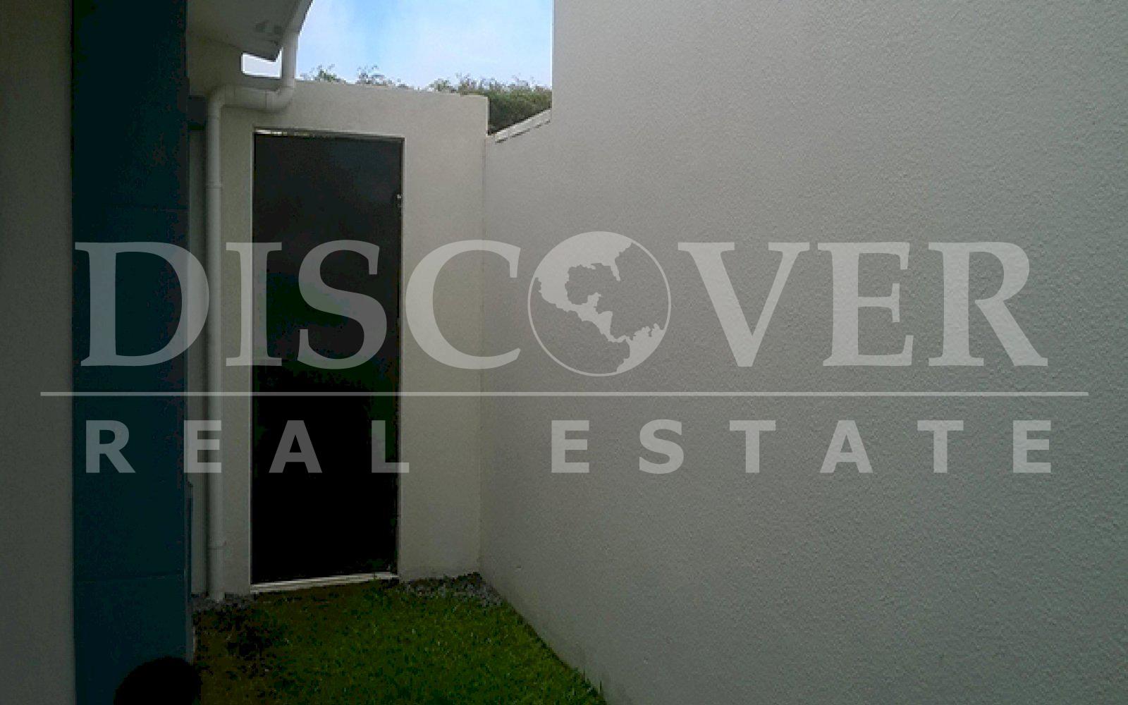 https://images.discovernica.com/propiedad/1600/ID_9421_RESIDENCIAL_EL_PRADO.CASA_EN_VENTA_8_.jpg