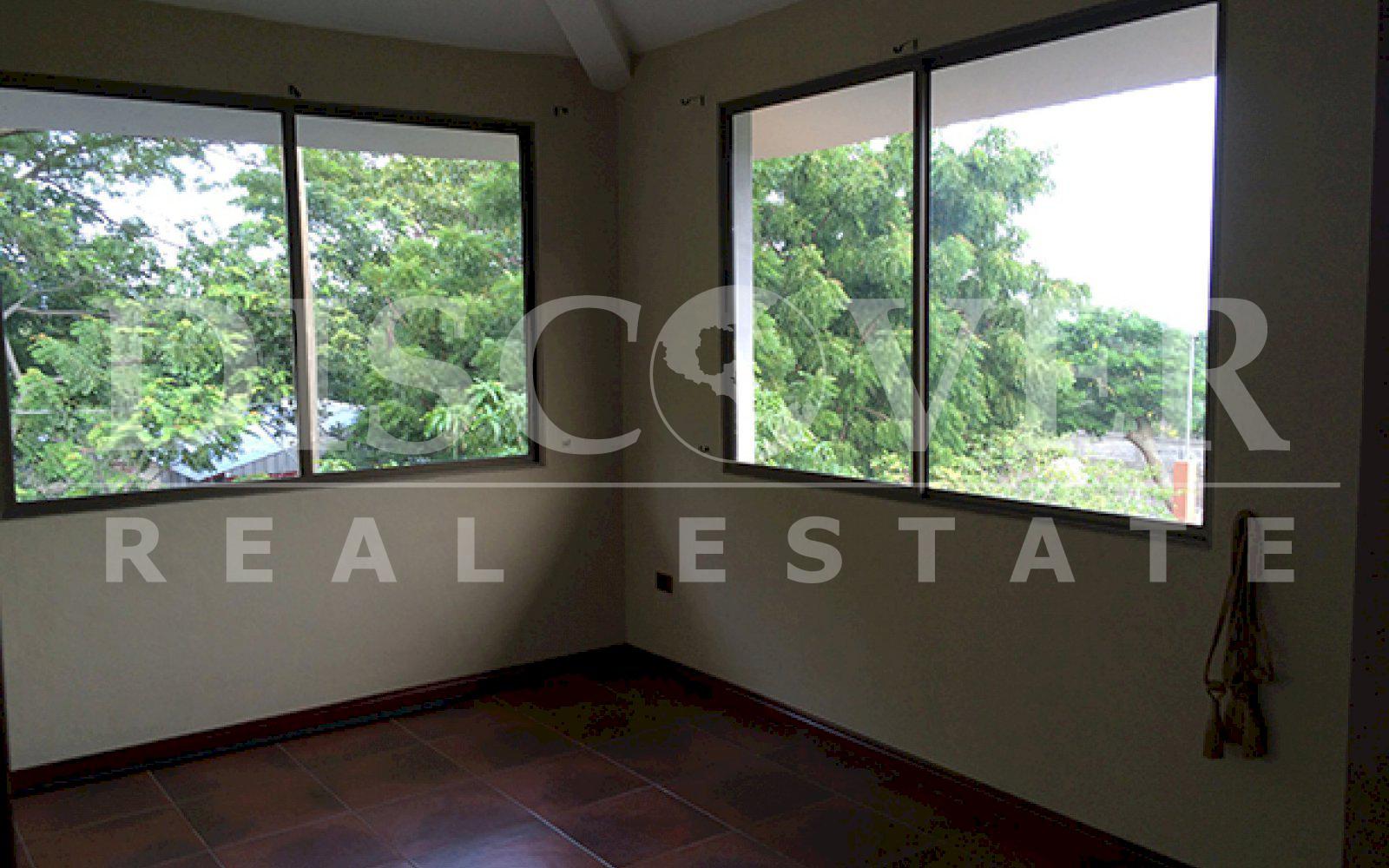 https://images.discovernica.com/propiedad/1600/ID_9442_CARRETERA_NUEVA_LEON.MANAGUA._CASA_5_.JPG