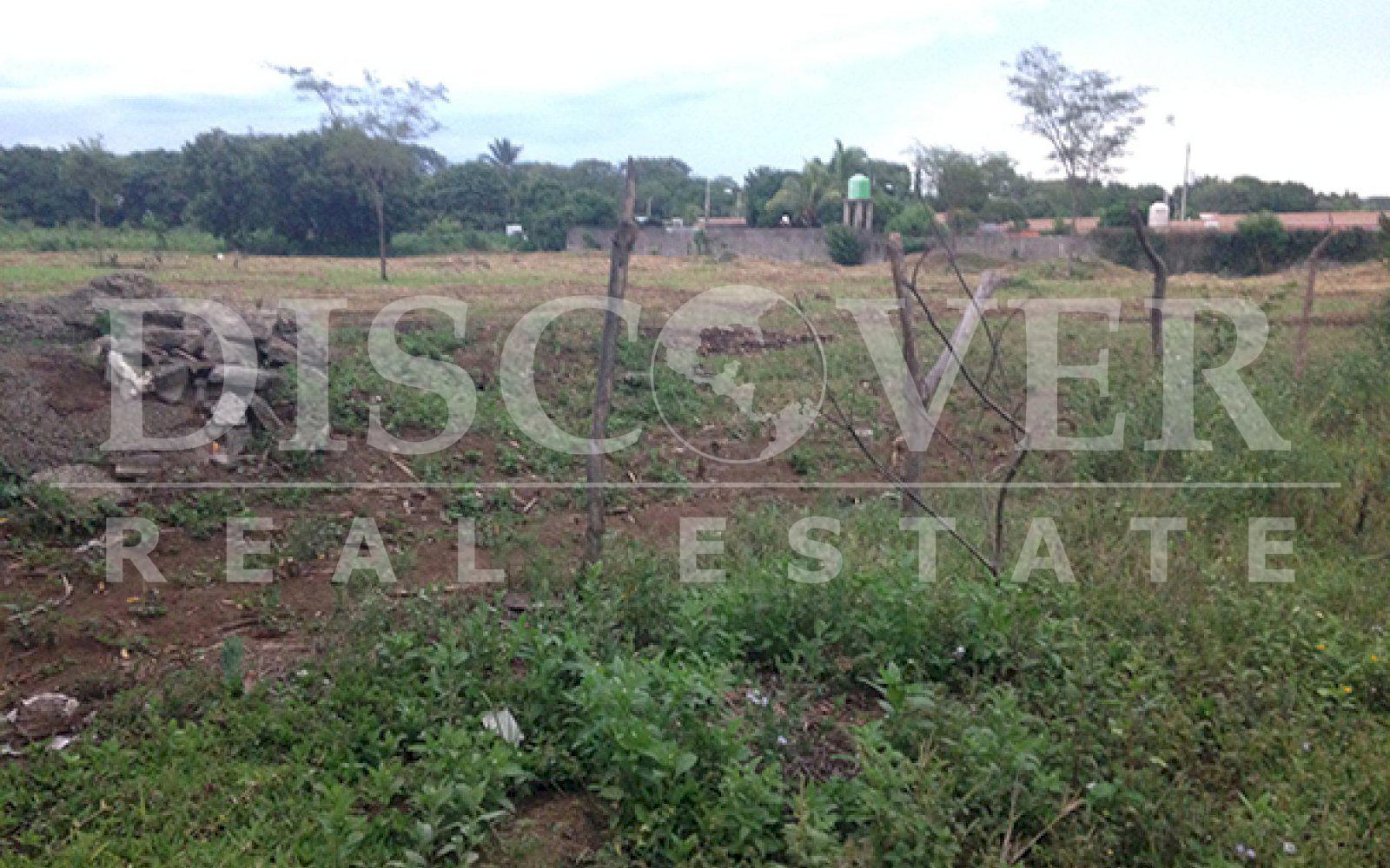 https://images.discovernica.com/propiedad/1600/ID_9444_VERACRUZ.CAPISTRANO.TERRENO.1000_VRAS_4_.JPG