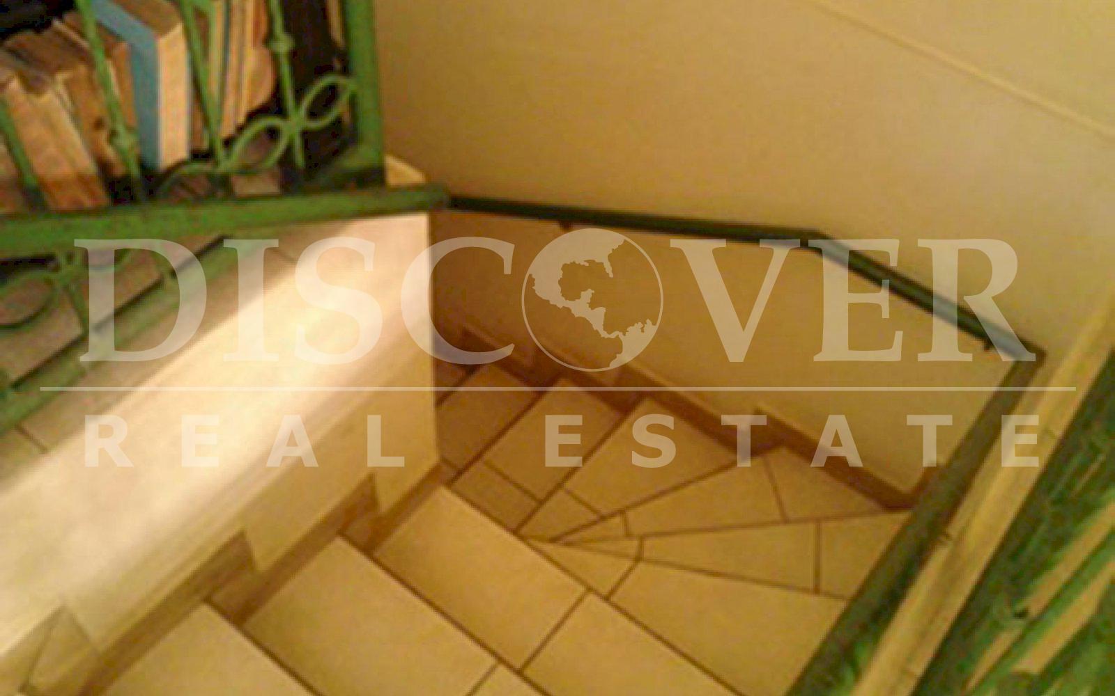 https://images.discovernica.com/propiedad/1600/ID_9481_LAS_CUMBRES.MANAGUA.CASA_EN_VENTA_1_.jpg