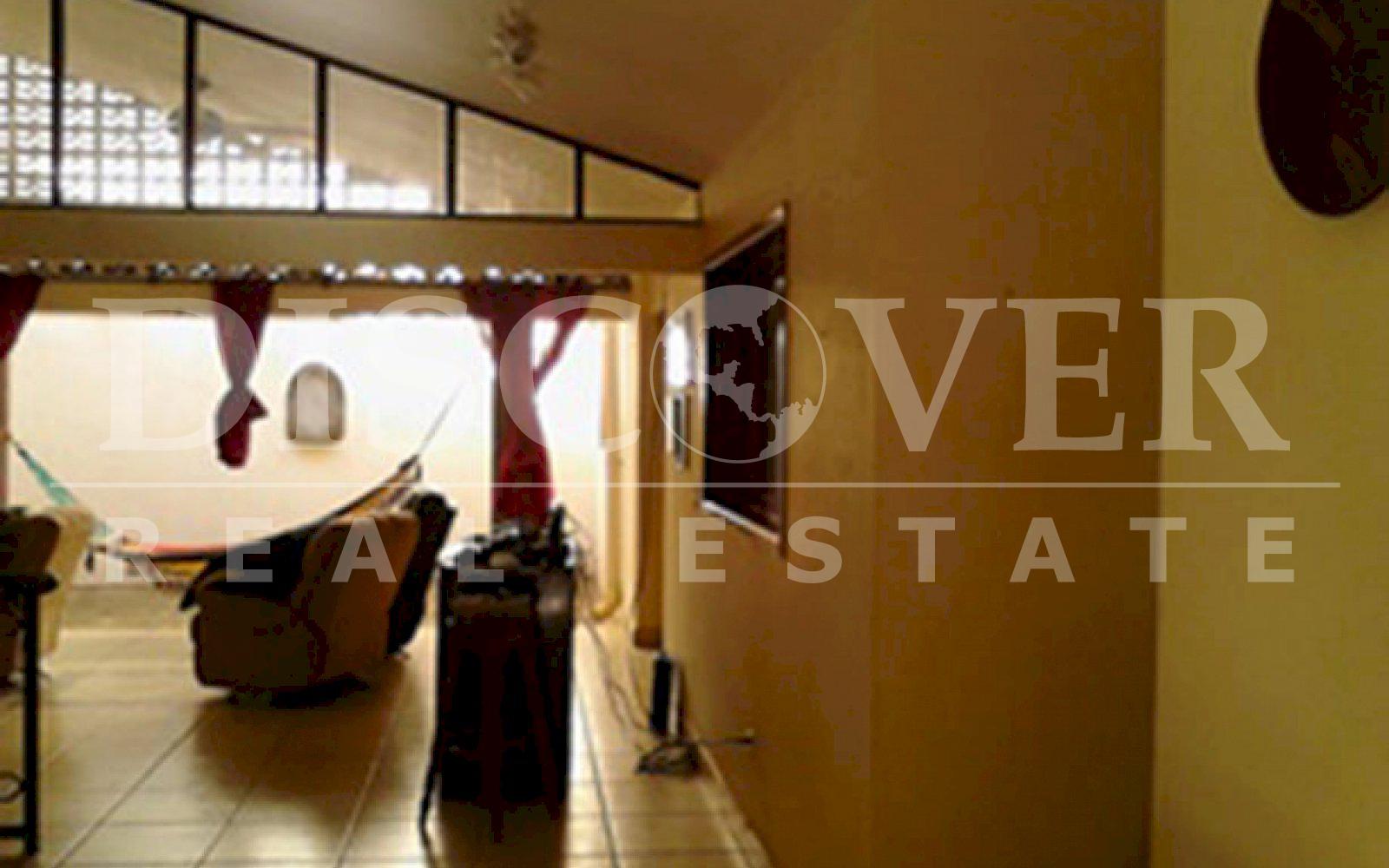https://images.discovernica.com/propiedad/1600/ID_9481_LAS_CUMBRES.MANAGUA.CASA_EN_VENTA_2_.jpg