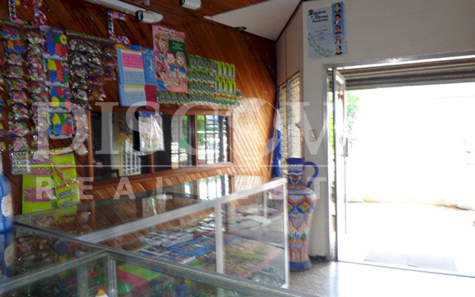https://images.discovernica.com/propiedad/1600/ID_9493_Barrio_el_Seminario_Sur_casa_en_venta_Managua_2_.JPG