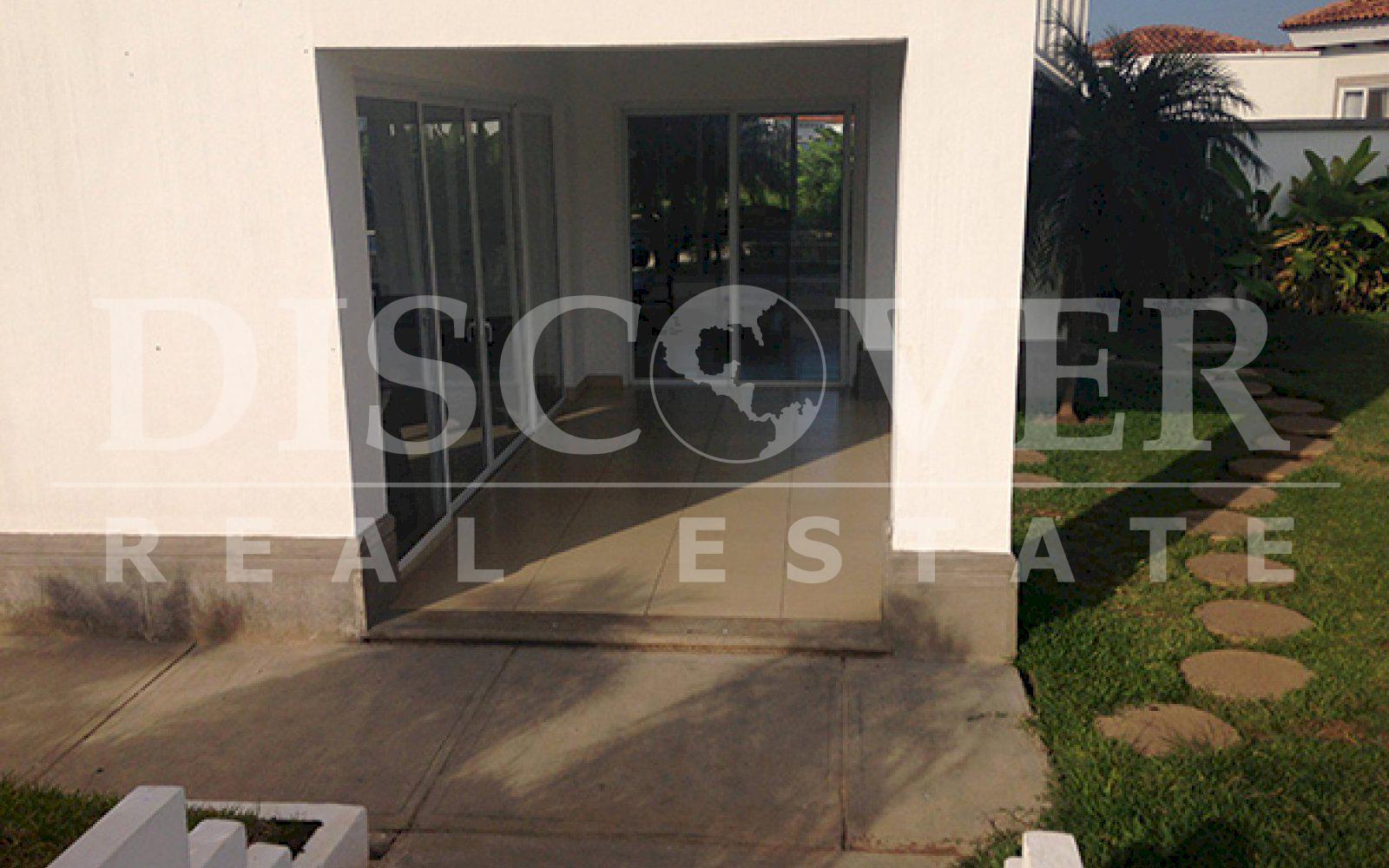 https://images.discovernica.com/propiedad/1600/ID_9501_ALAMEDA_DE_LAS_COLINAS.CASA.VENTA.MANAGUA_9_.JPG