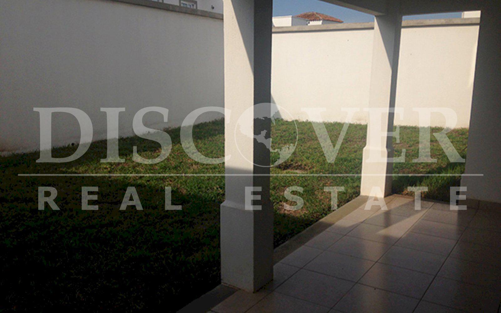https://images.discovernica.com/propiedad/1600/ID_9509_ALAMEDA_DE_LAS_COLINAS.CASA.VENTA.ALQUILER.COLEGIO_LINCOLN_7_.JPG