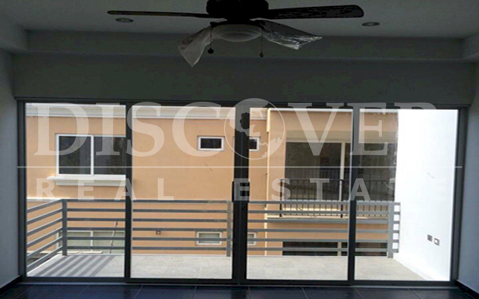 https://images.discovernica.com/propiedad/1600/ID_9539_APARTAMENTO.ALQUILER.LAS_COLINAS_1_.JPG