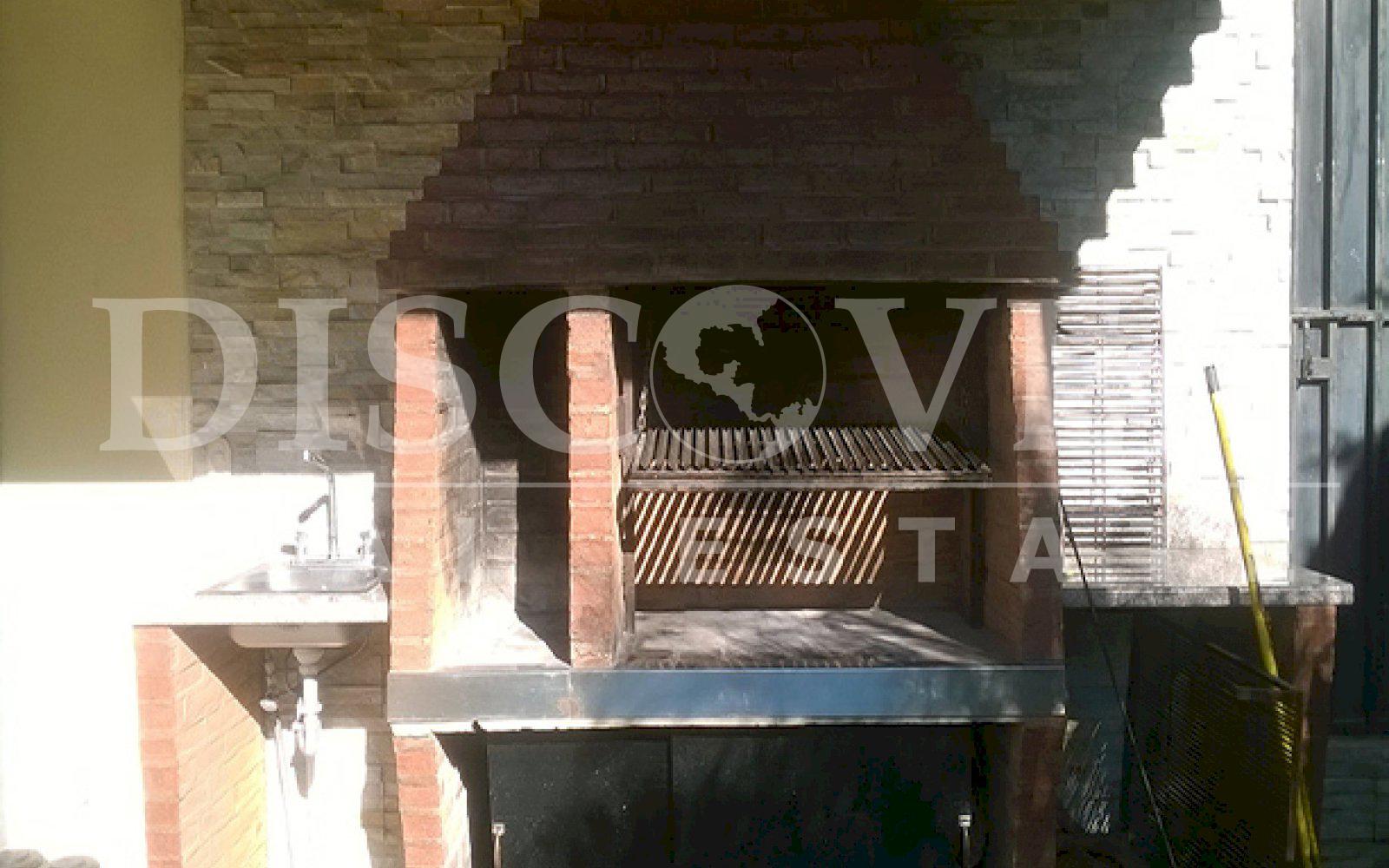 https://images.discovernica.com/propiedad/1600/ID_9543_PORTAL_DEL_CARMEN.CONDOMINIO.CASA.ALQUILER.MANAGUA.VILLA_FONTANA_SUR_6_.jpg
