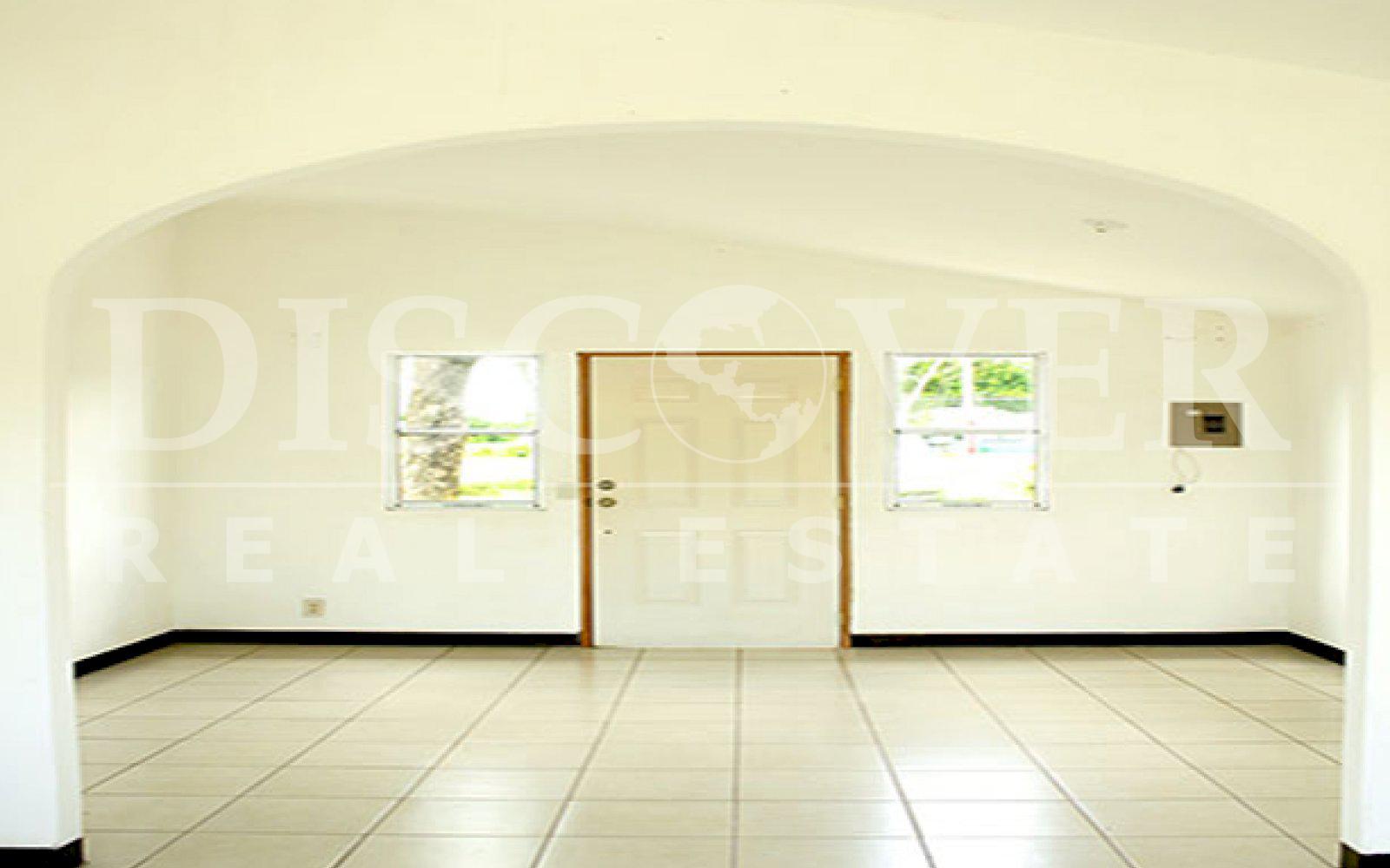 https://images.discovernica.com/propiedad/1600/ID_9596_CASA.CARRETERA_NUEVA_LEON.MANAGUA_8_.jpg