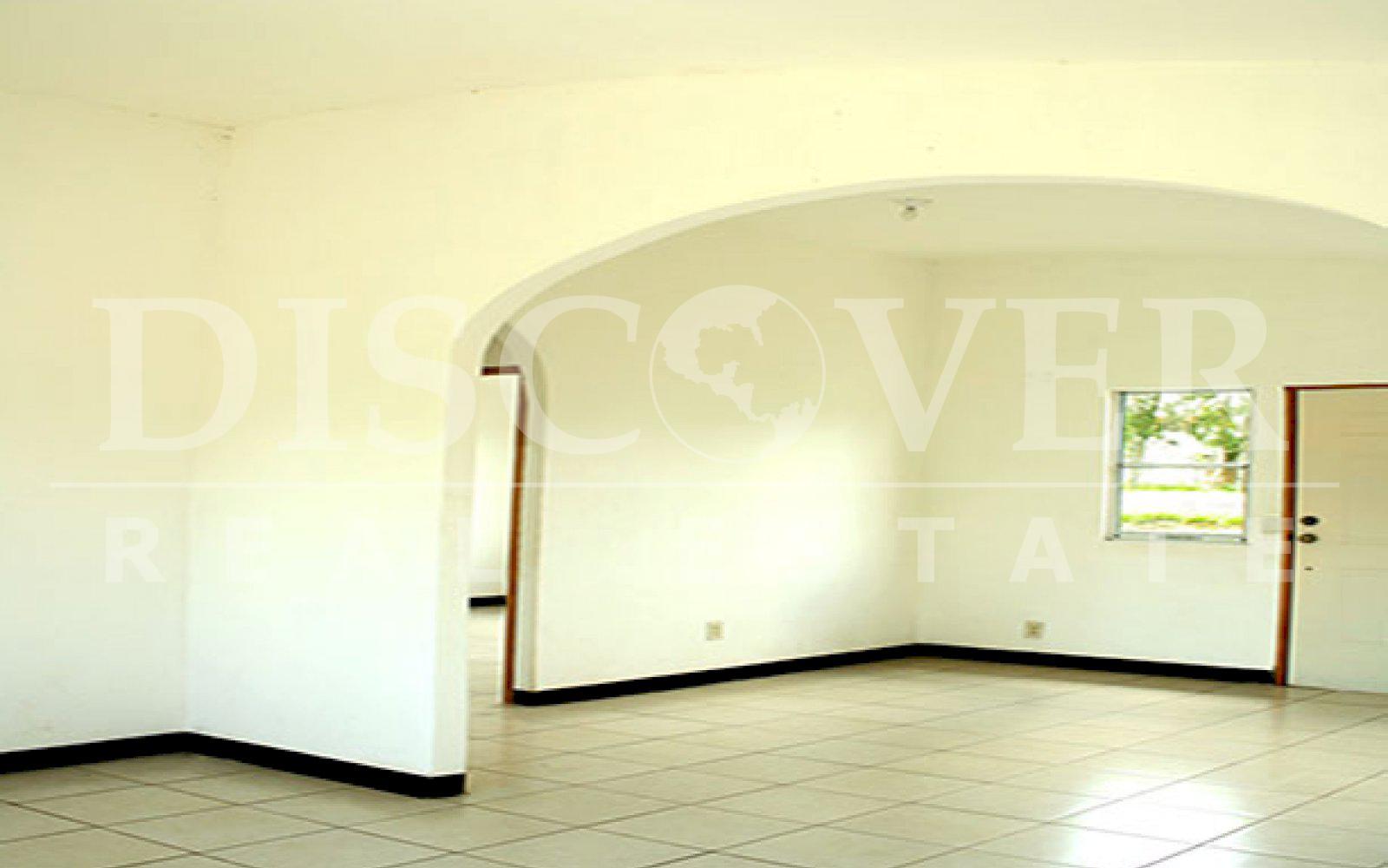 https://images.discovernica.com/propiedad/1600/ID_9596_CASA.CARRETERA_NUEVA_LEON.MANAGUA_9_.jpg