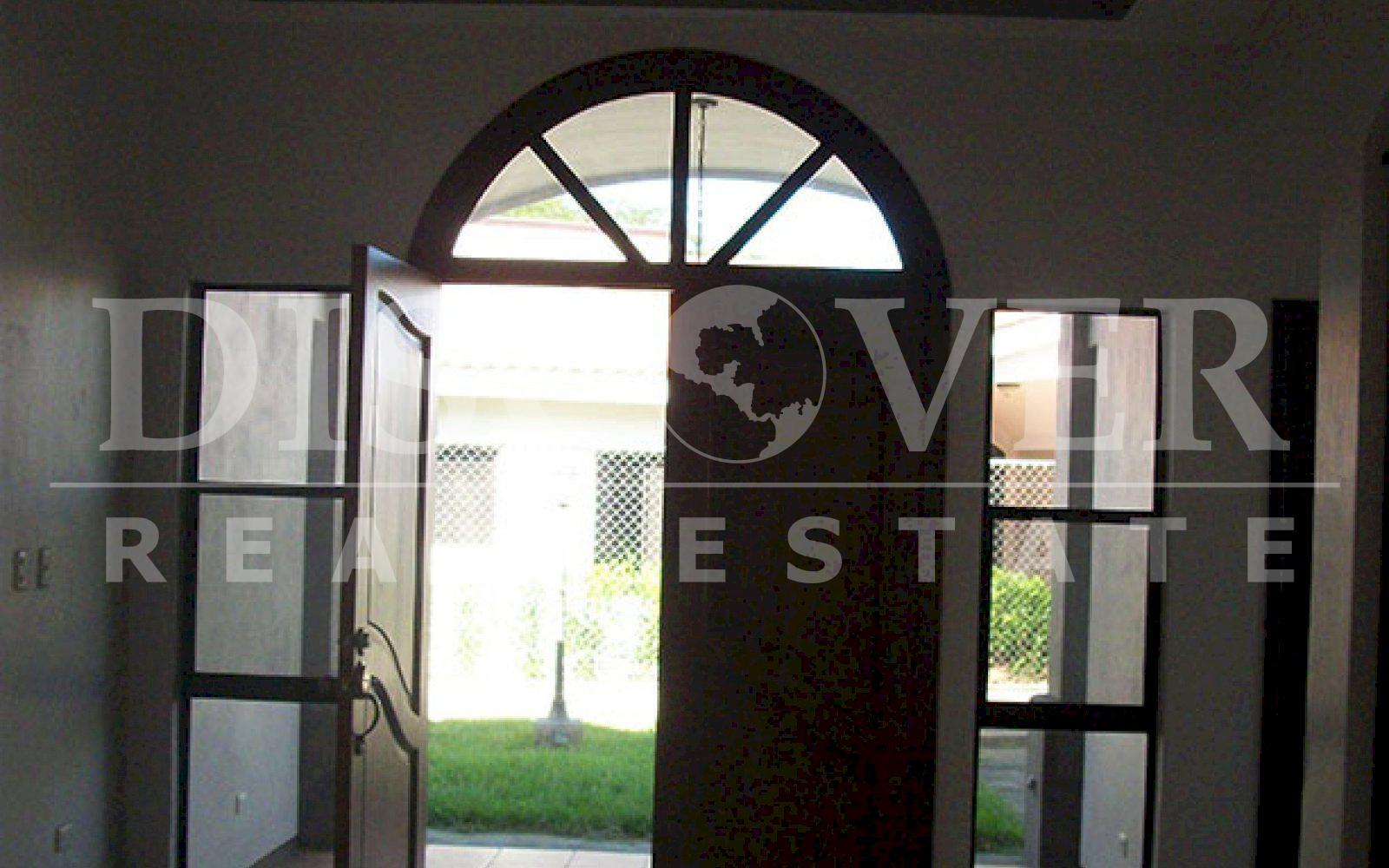  Houses for Rent in Condominium in Satelite de Asososca ID 9538