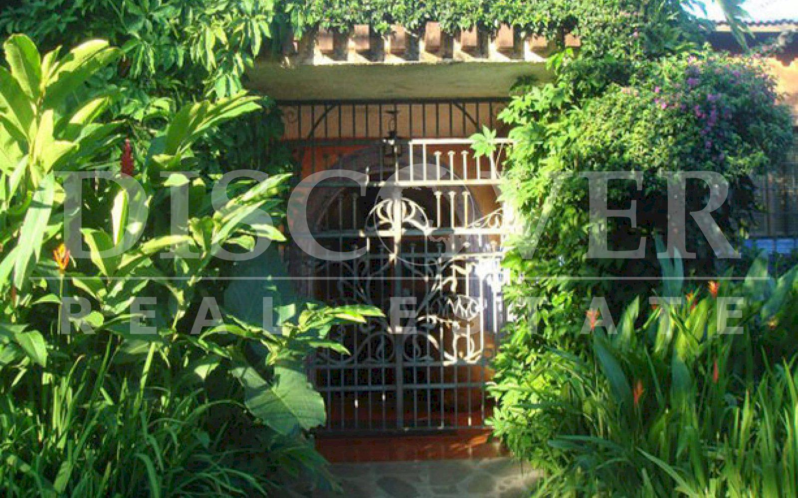 https://images.discovernica.com/propiedad/1600/ID_9612_VENTA.HOTEL.PLANES_DE_ALTAMIRA_4_.jpg