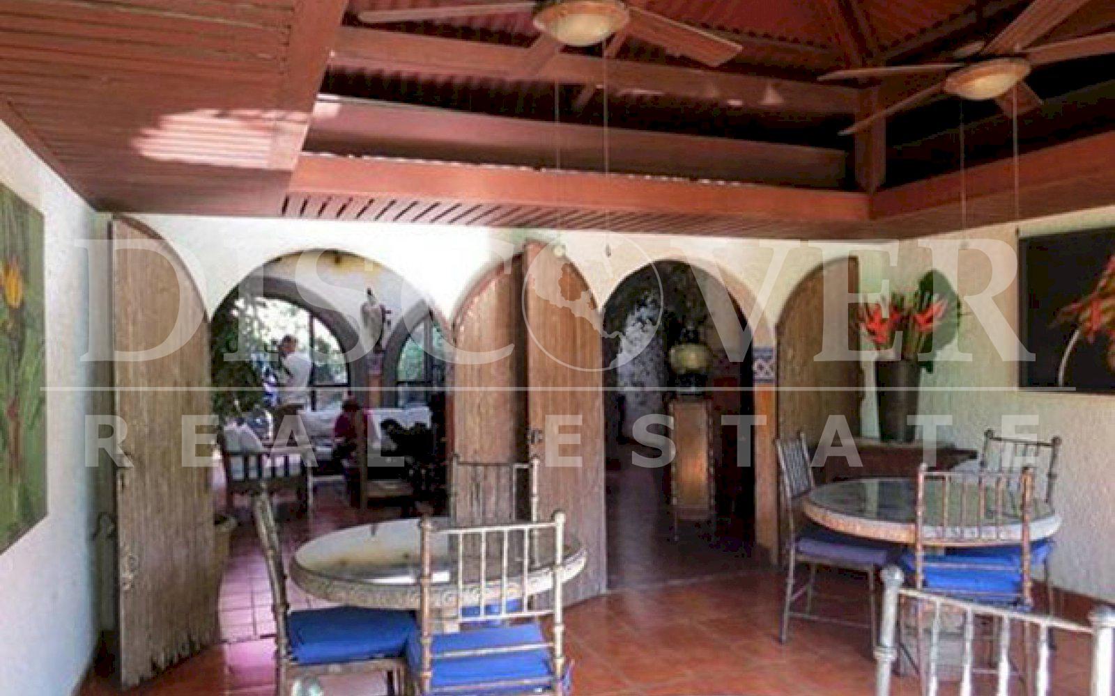 https://images.discovernica.com/propiedad/1600/ID_9612_VENTA.HOTEL.PLANES_DE_ALTAMIRA_6_.jpg