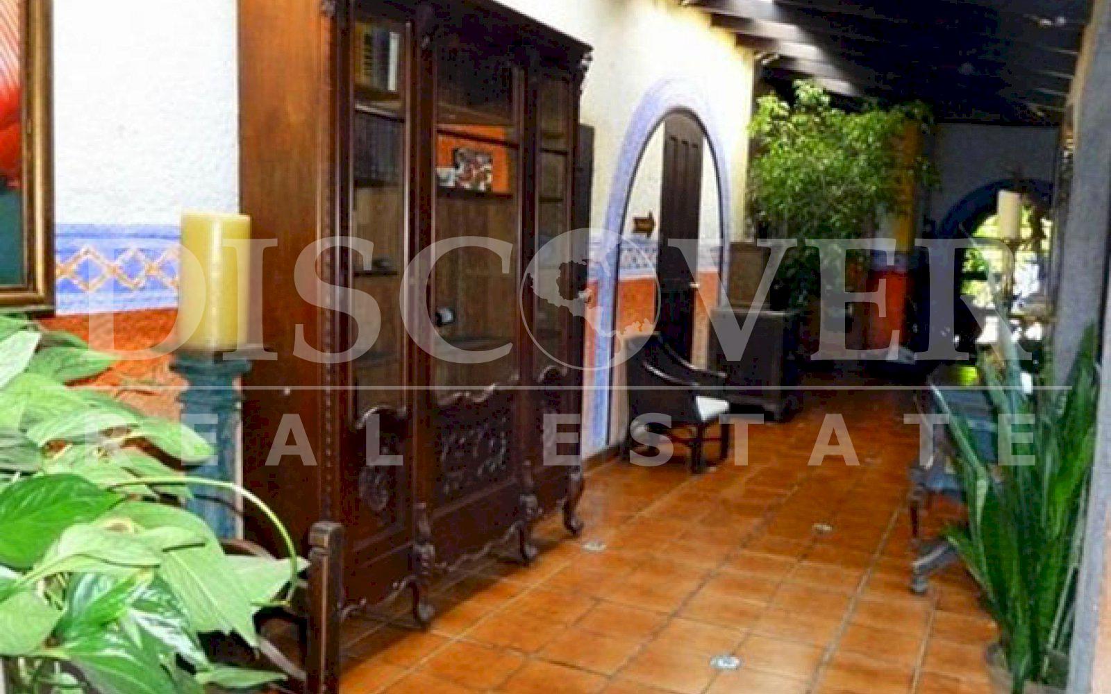https://images.discovernica.com/propiedad/1600/ID_9612_VENTA.HOTEL.PLANES_DE_ALTAMIRA_7_.jpg