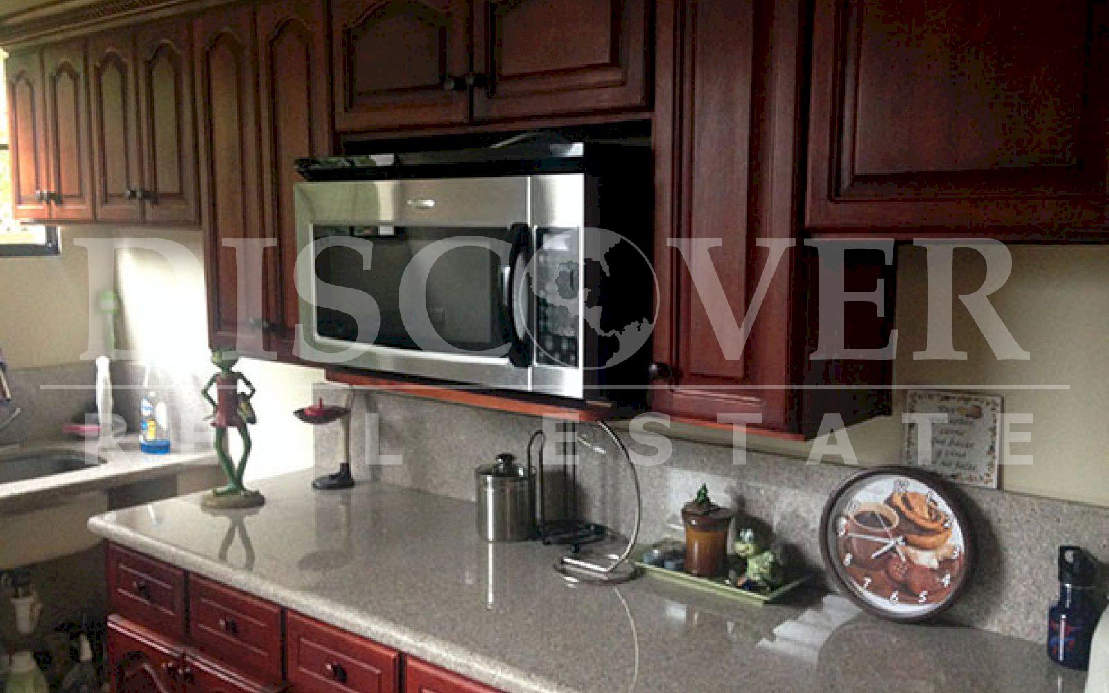 https://images.discovernica.com/propiedad/1600/ID_9703_VENTA.CASA.PRADERAS_DE_LAS_COLINAS._MANAGUA._U_220_000_10_.JPG