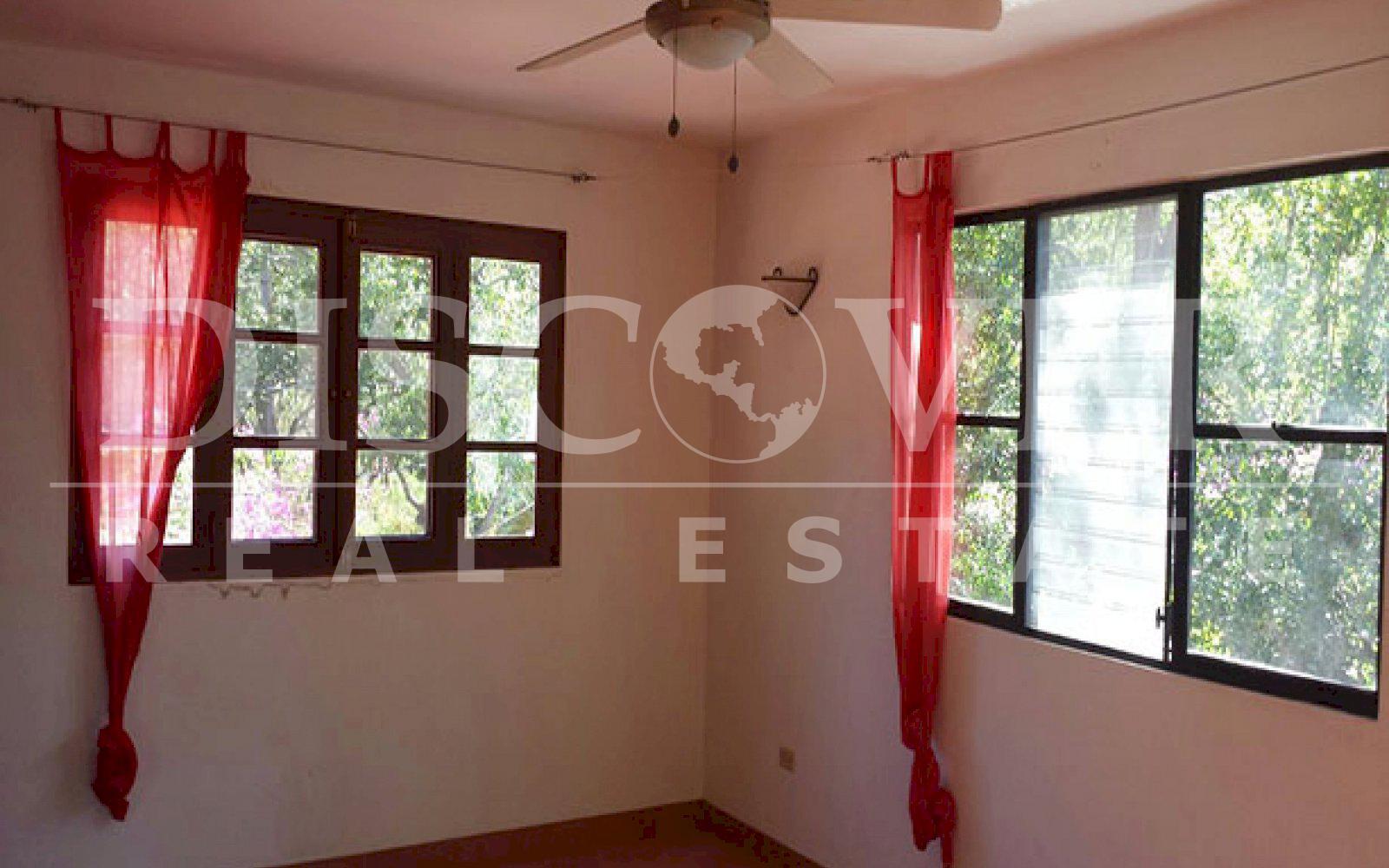 https://images.discovernica.com/propiedad/1600/ID_9710.VENTA.ALQUILER.CASA.CARRETERA_SUR.MANAGUA.NICARAGUA.U_270_000_2_.JPG