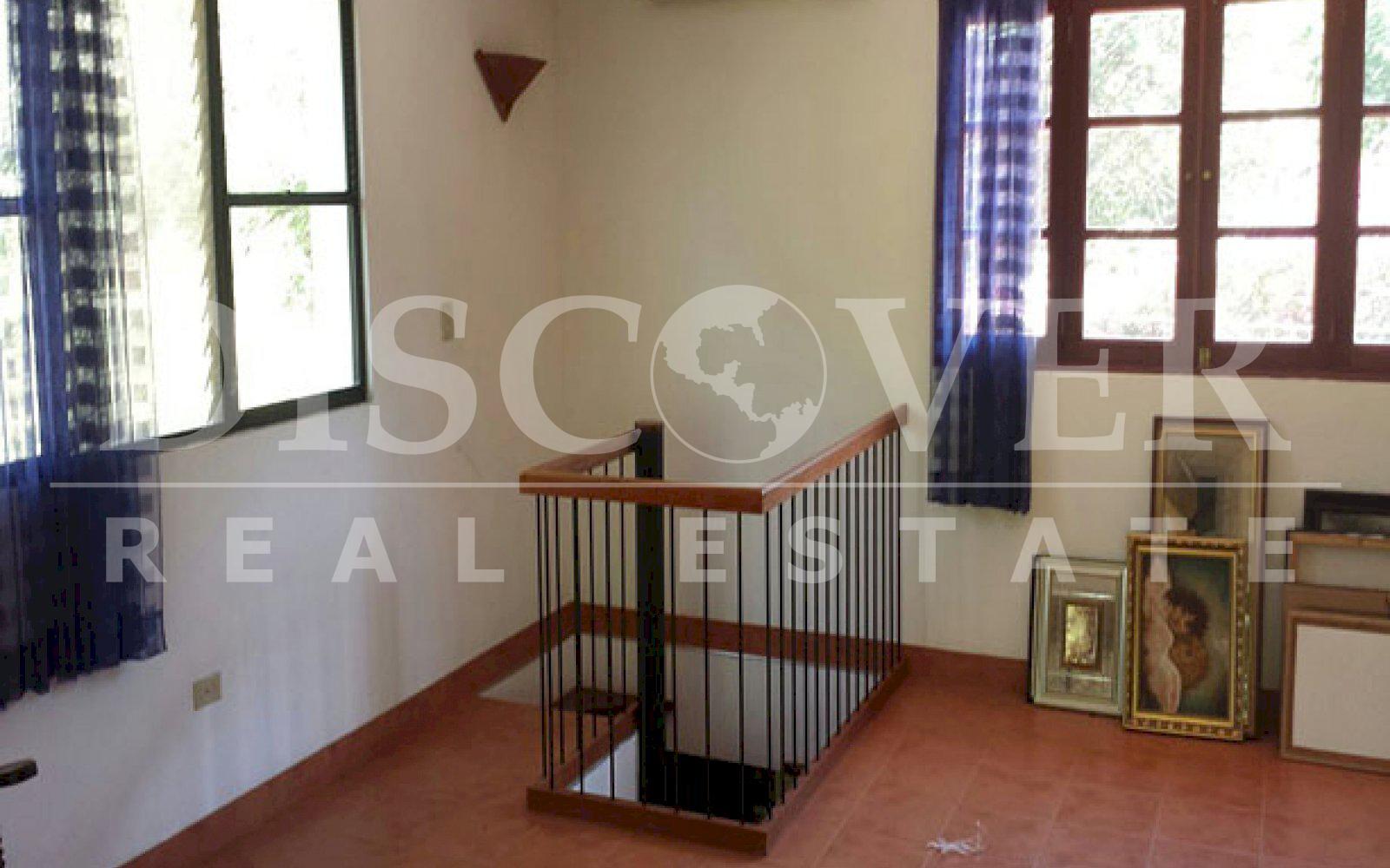 https://images.discovernica.com/propiedad/1600/ID_9710.VENTA.ALQUILER.CASA.CARRETERA_SUR.MANAGUA.NICARAGUA.U_270_000_5_.JPG