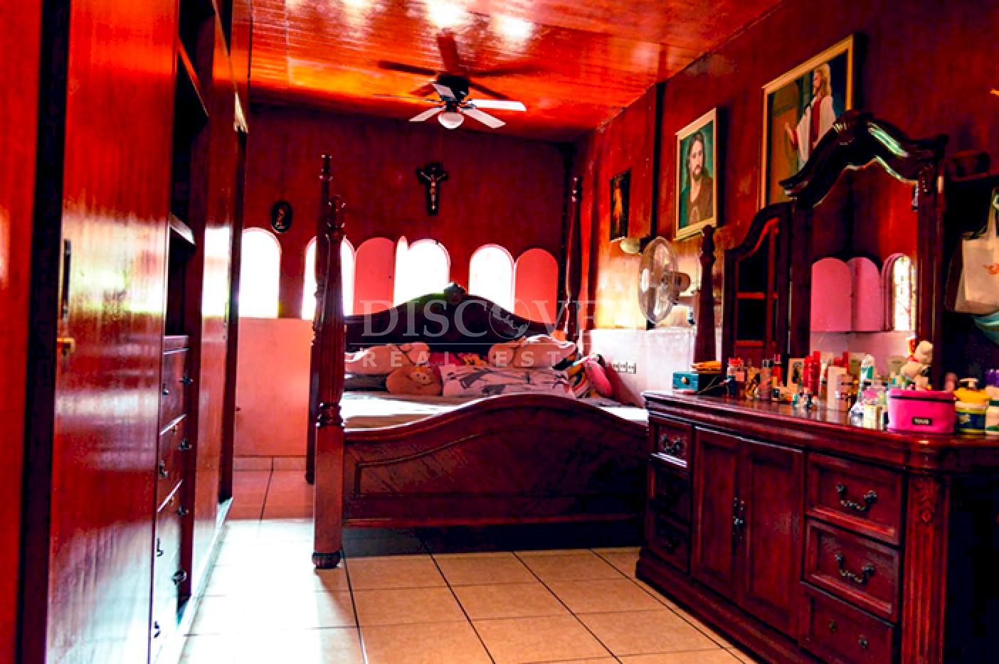  Land with Country House for sale in Santo Domingo