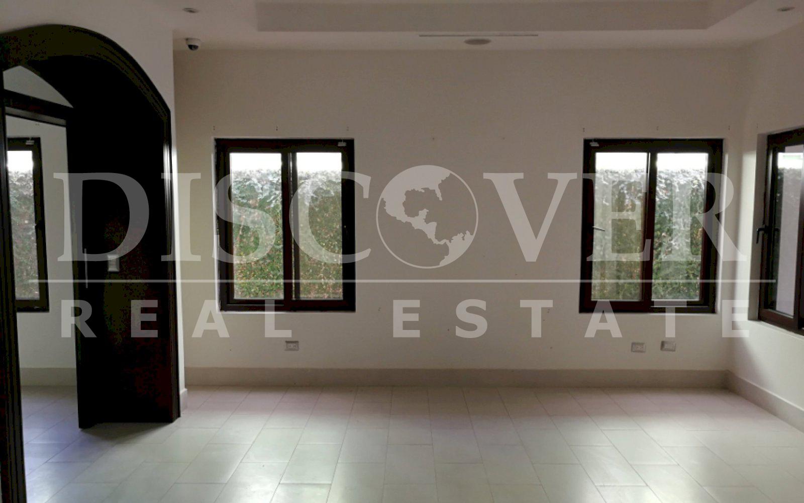 https://images.discovernica.com/propiedad/1600/IMG_20190328_140932.jpg