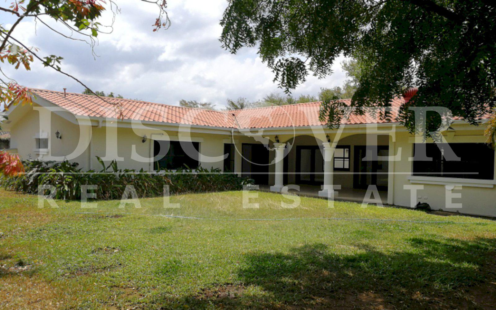 Beautiful House for Rent in Santo Domingo ID 11917