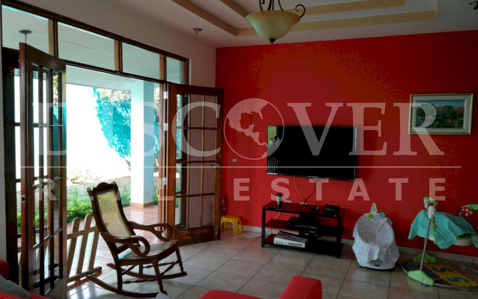 https://images.discovernica.com/propiedad/1600/IMG_20190516_152940.jpg