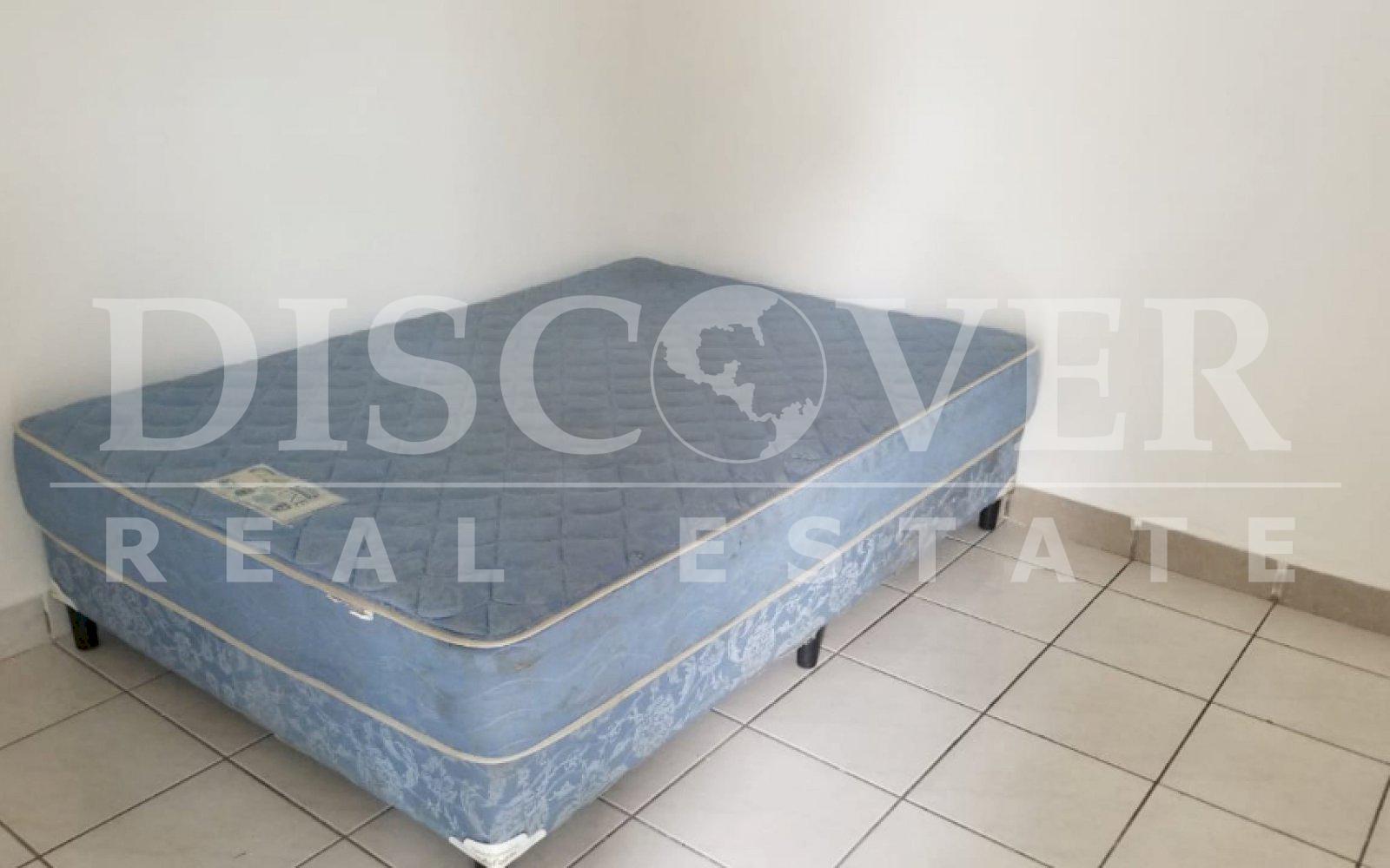  Furnished Apartment in Los Robles Residential ID12054