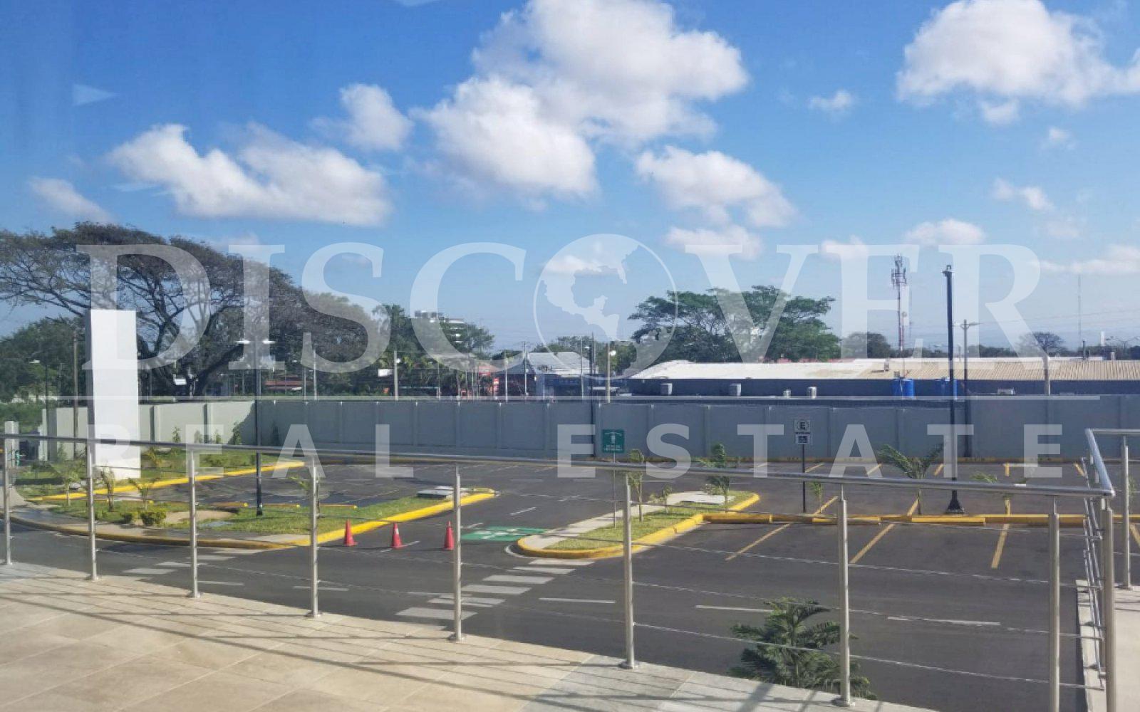  Office Corporate Building for Rent in Carretera Masaya ID 12230