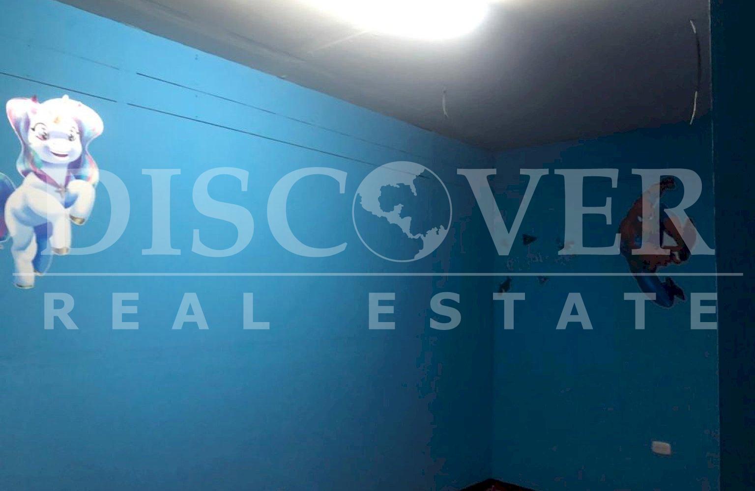 Commercial Module for rent in the Roberto Huembes market sector.