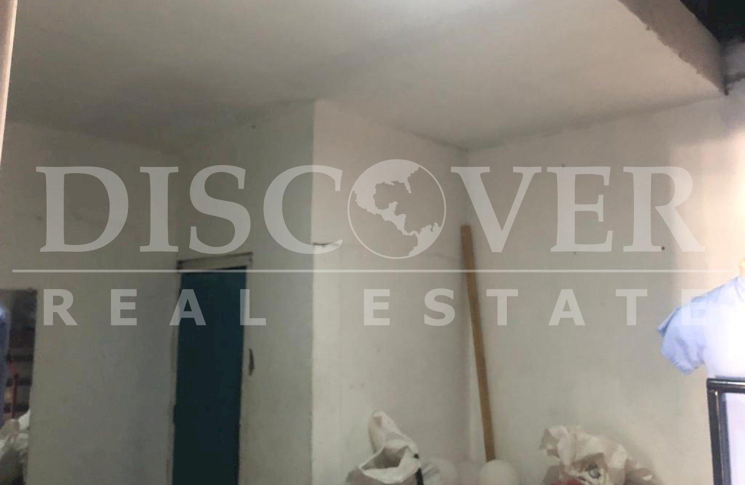  Commercial Module for rent in the Roberto Huembes market sector.